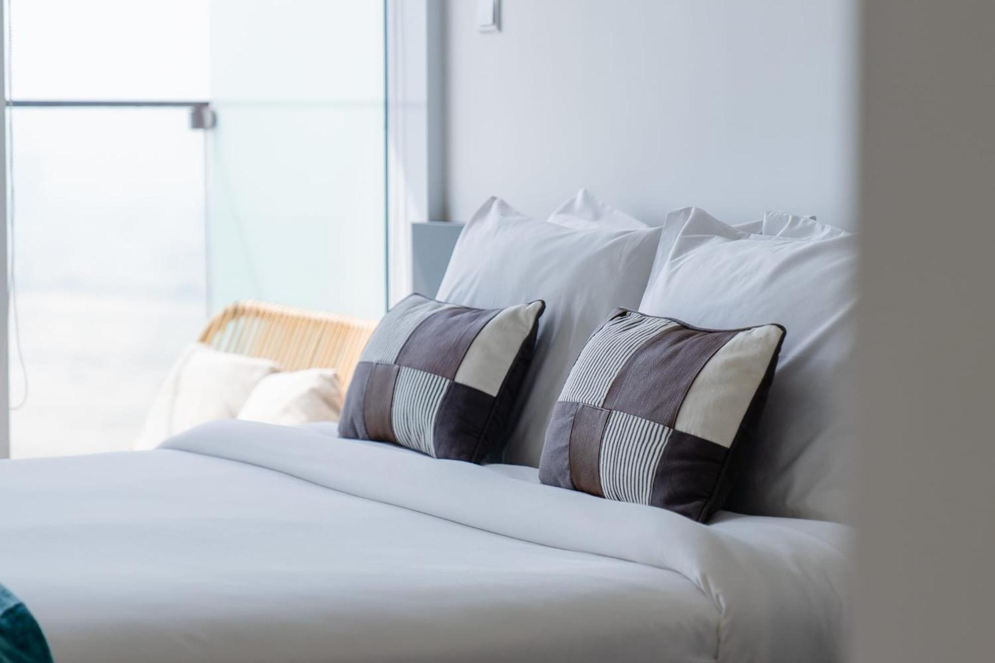 LUXFolio Retreats - Marina Skyline Bloom Towers
