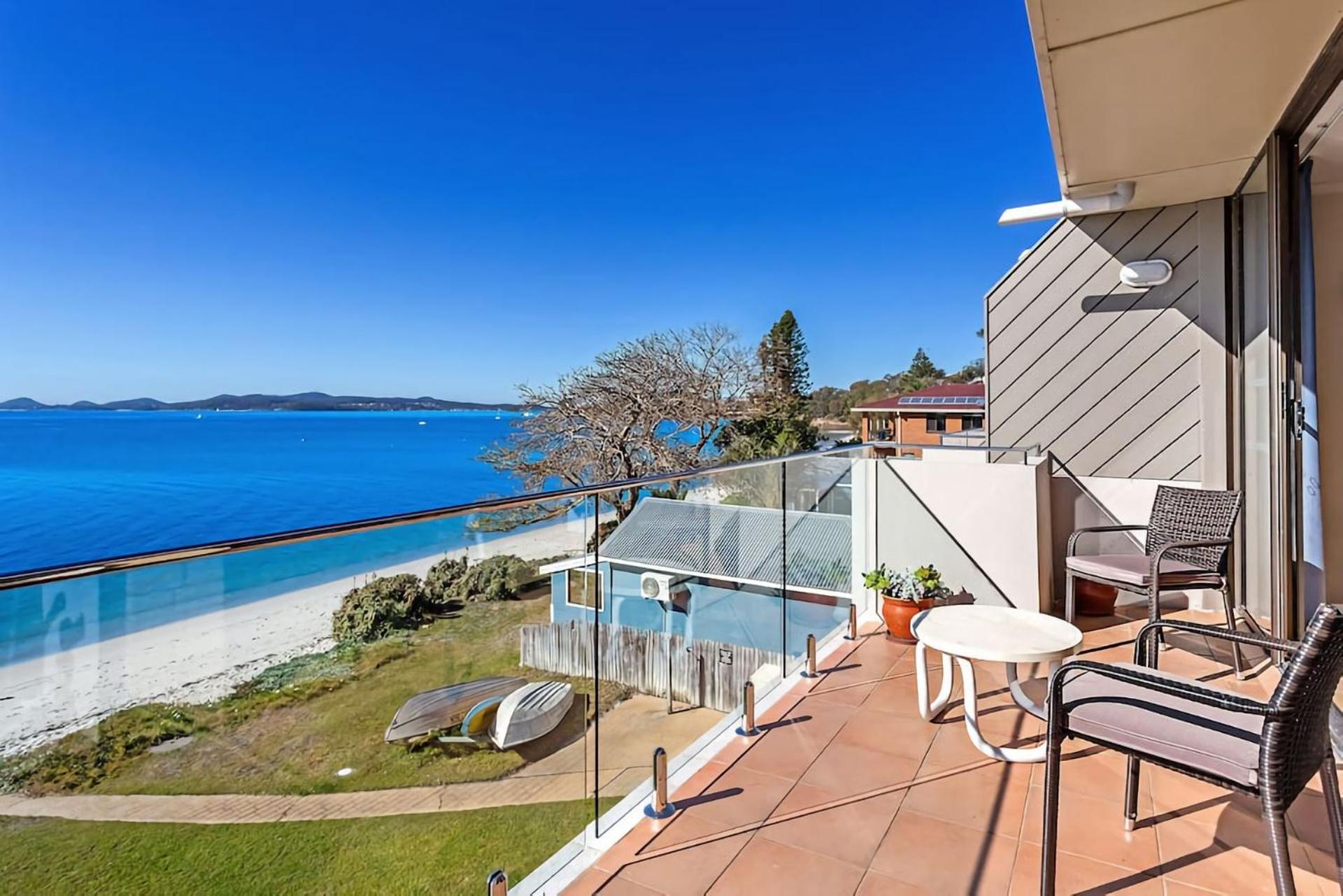 Gorgeous Harbourside with Stunning views