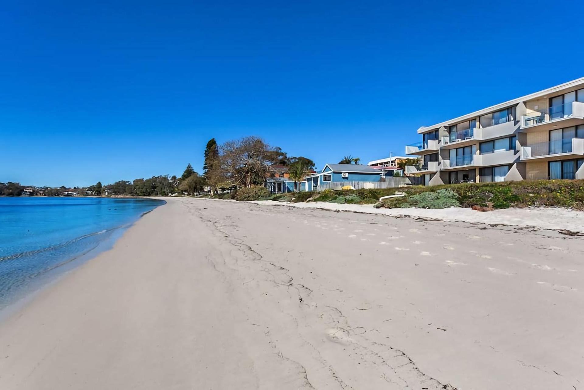 Gorgeous Harbourside with Stunning views