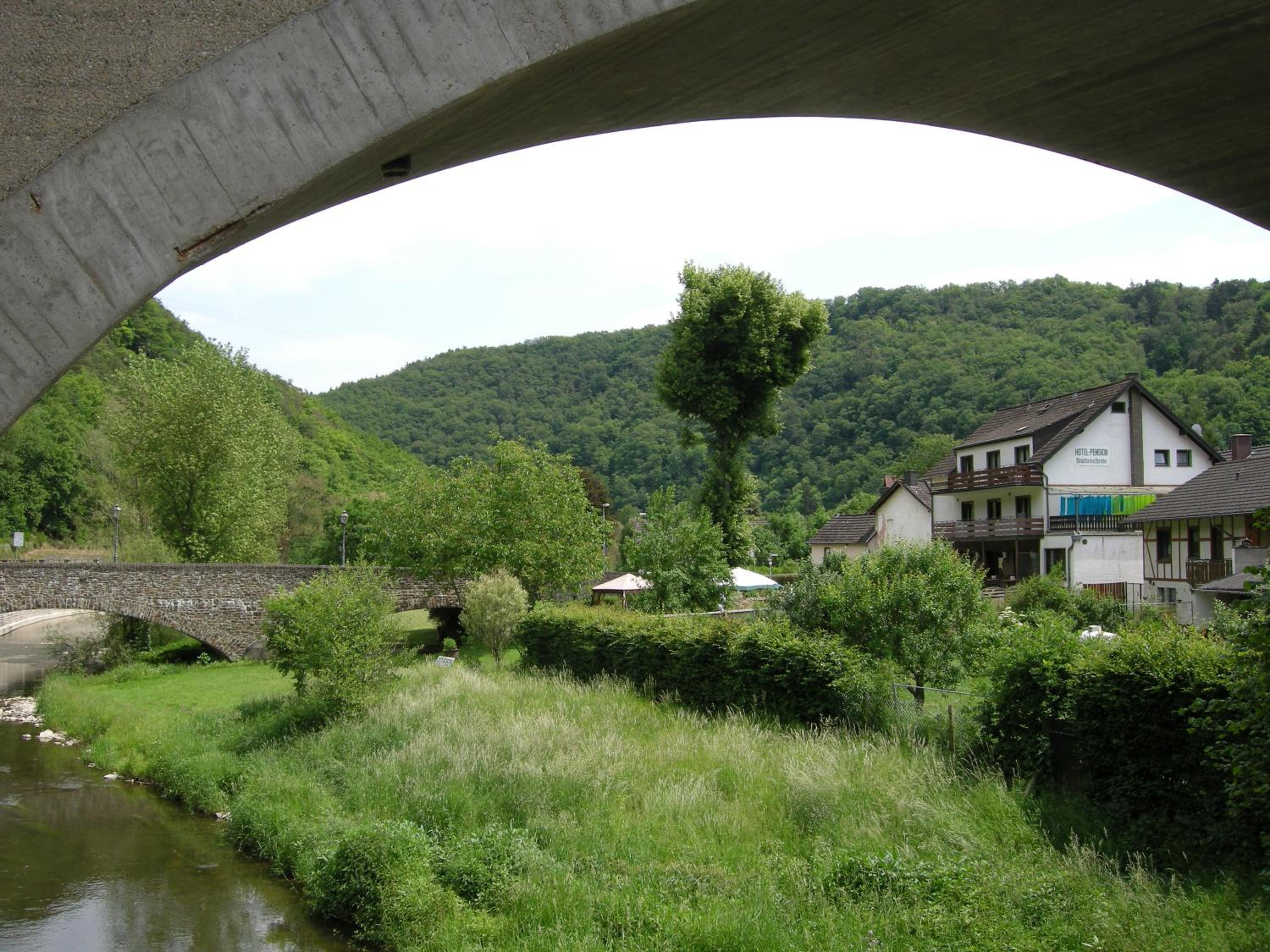 Bed&Breakfast Eifelpension Brückenschenke