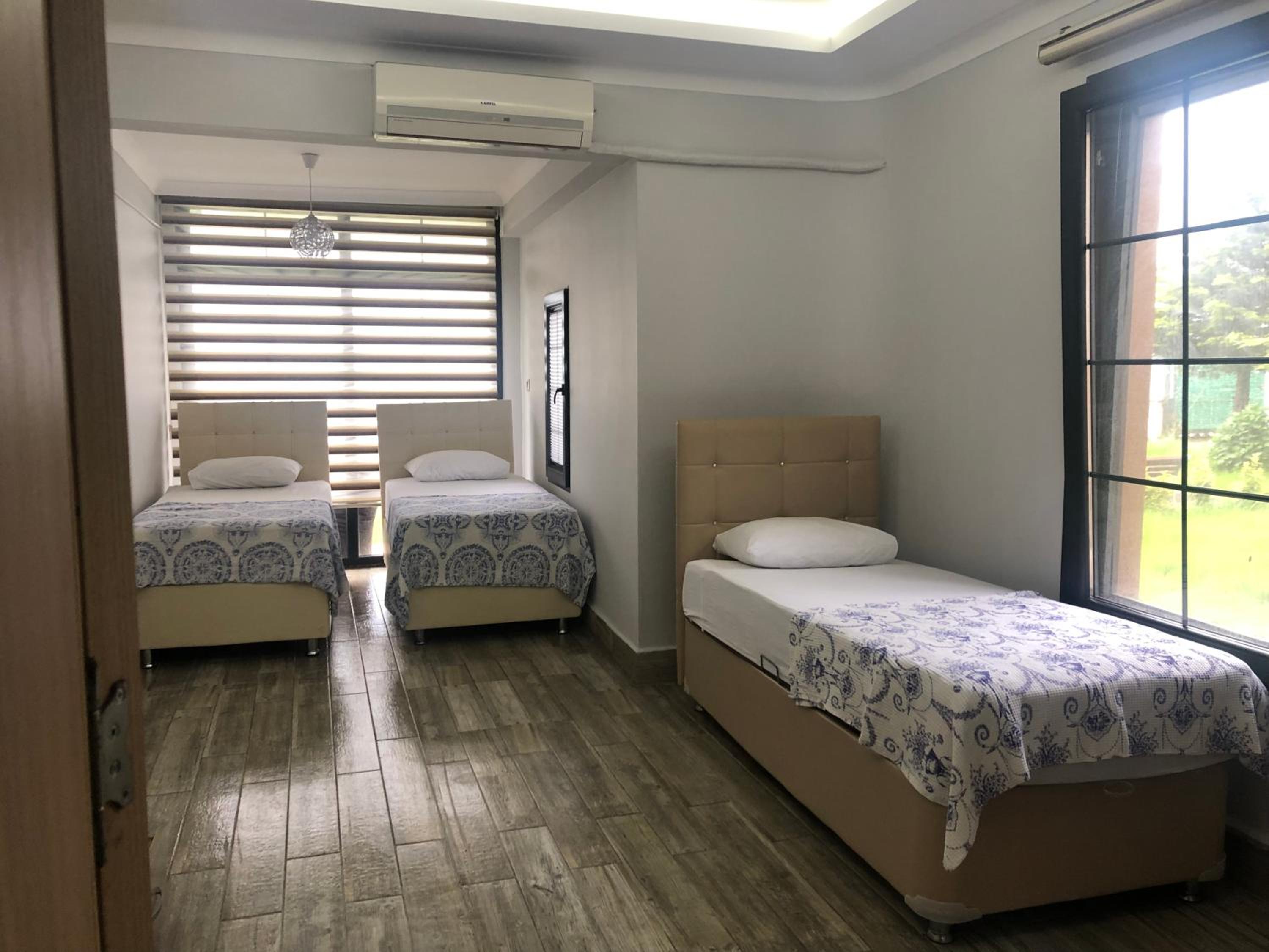 Seyran Seaside Apartments- 2-garden floor