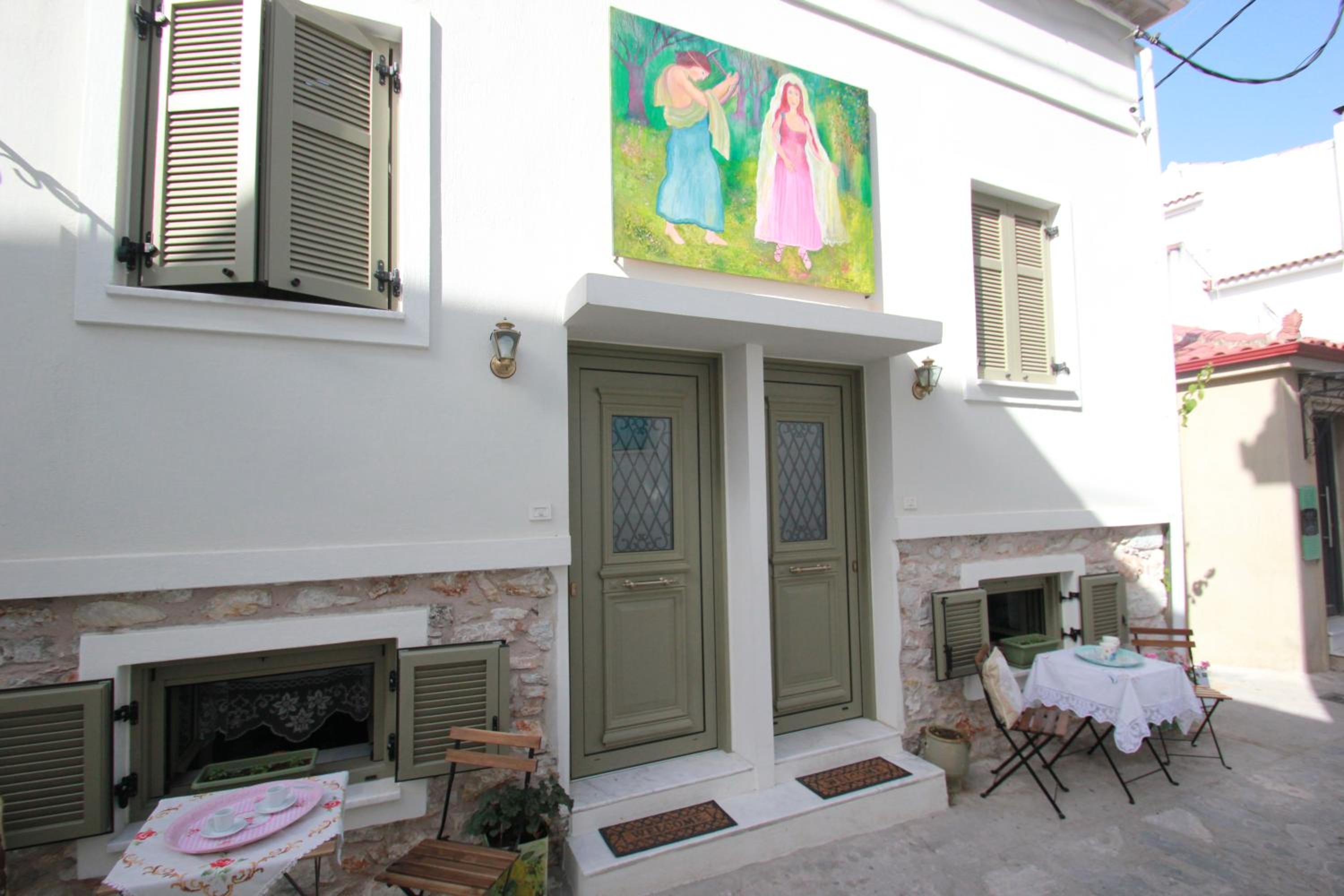 Orpheus and Eurydice Boutique Apartments view 2