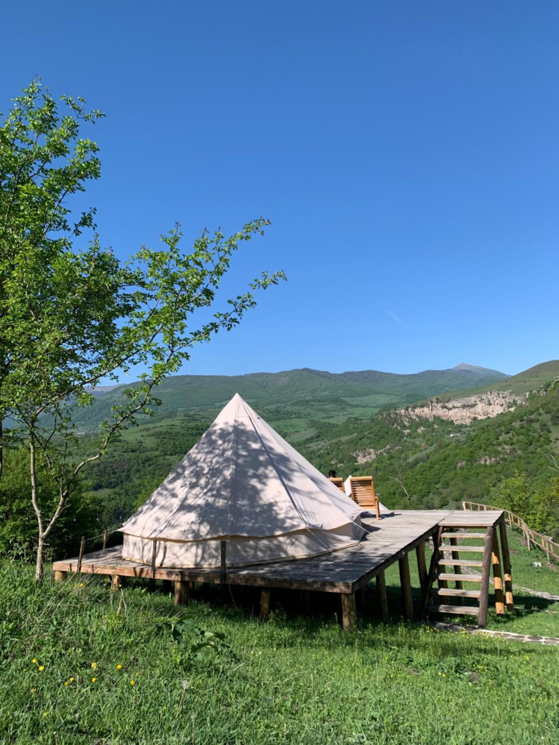 Alereks Mountain Camping