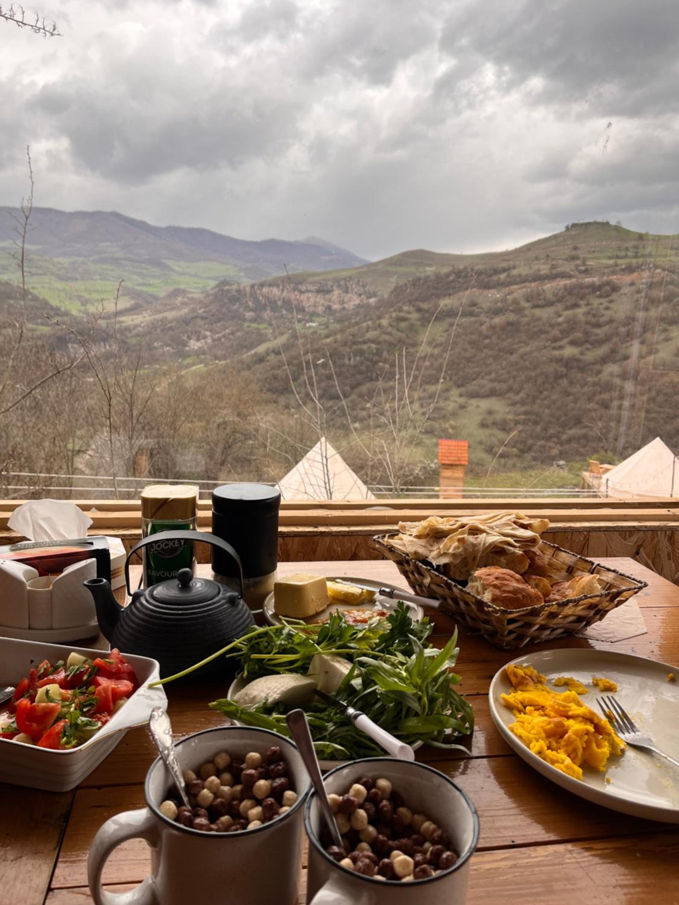 Alereks Mountain Camping