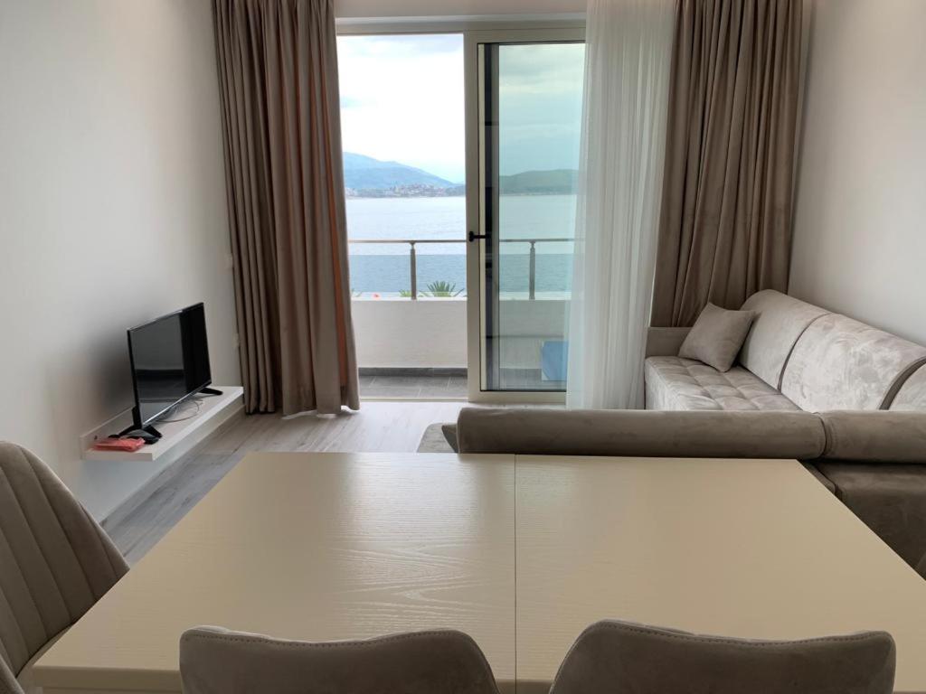 Delfin Apartments