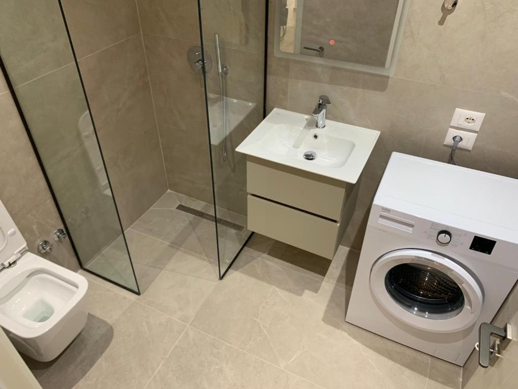 Delfin Apartments