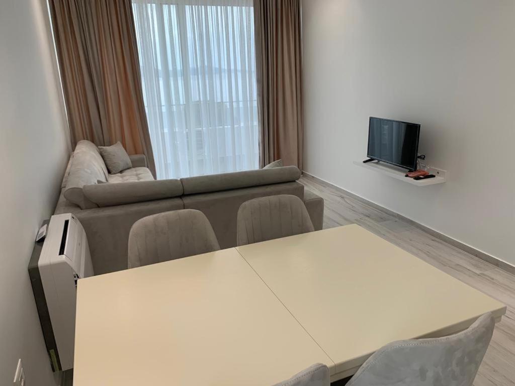 Delfin Apartments