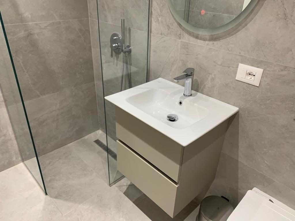 Delfin Apartments
