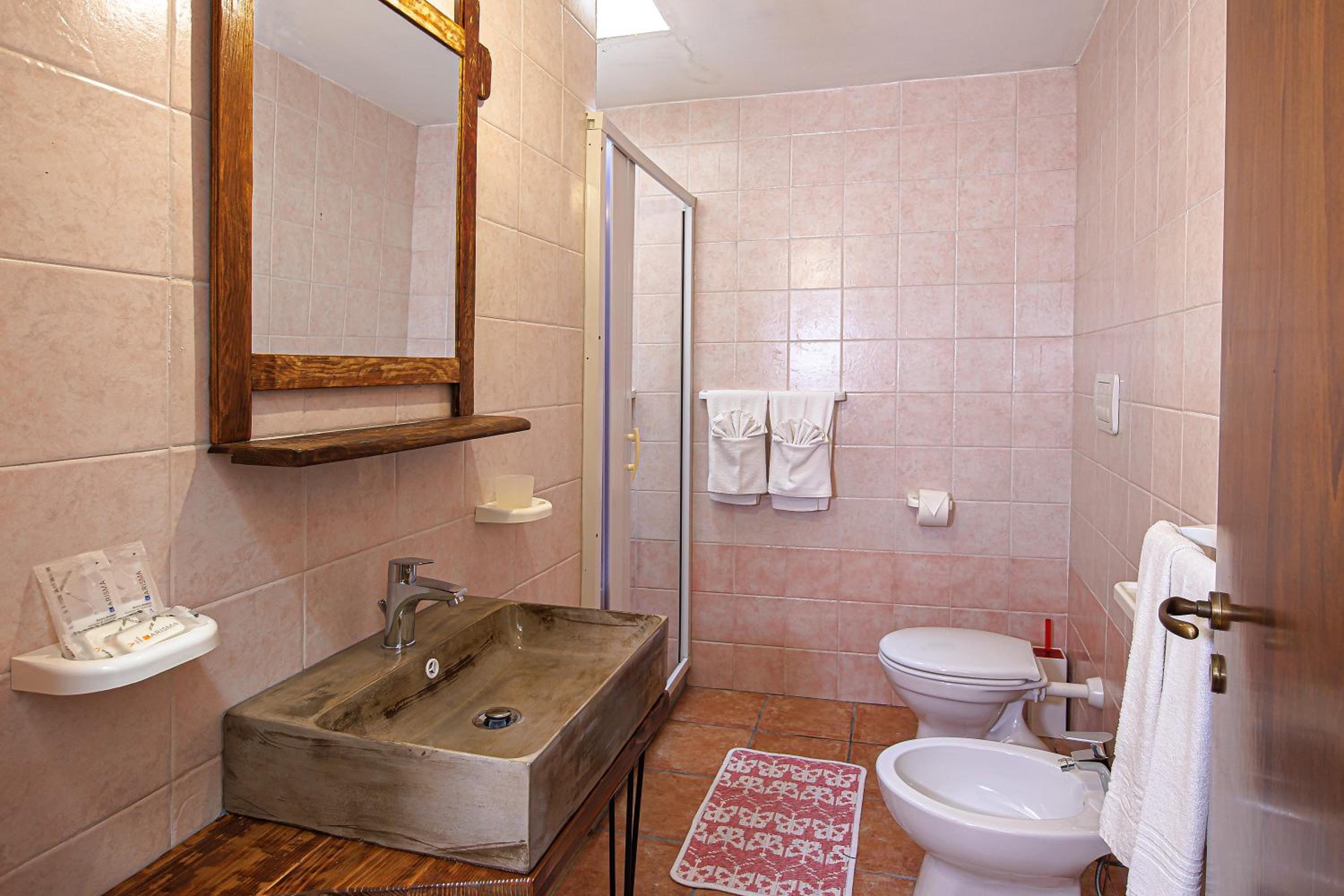 Exedra Holiday House