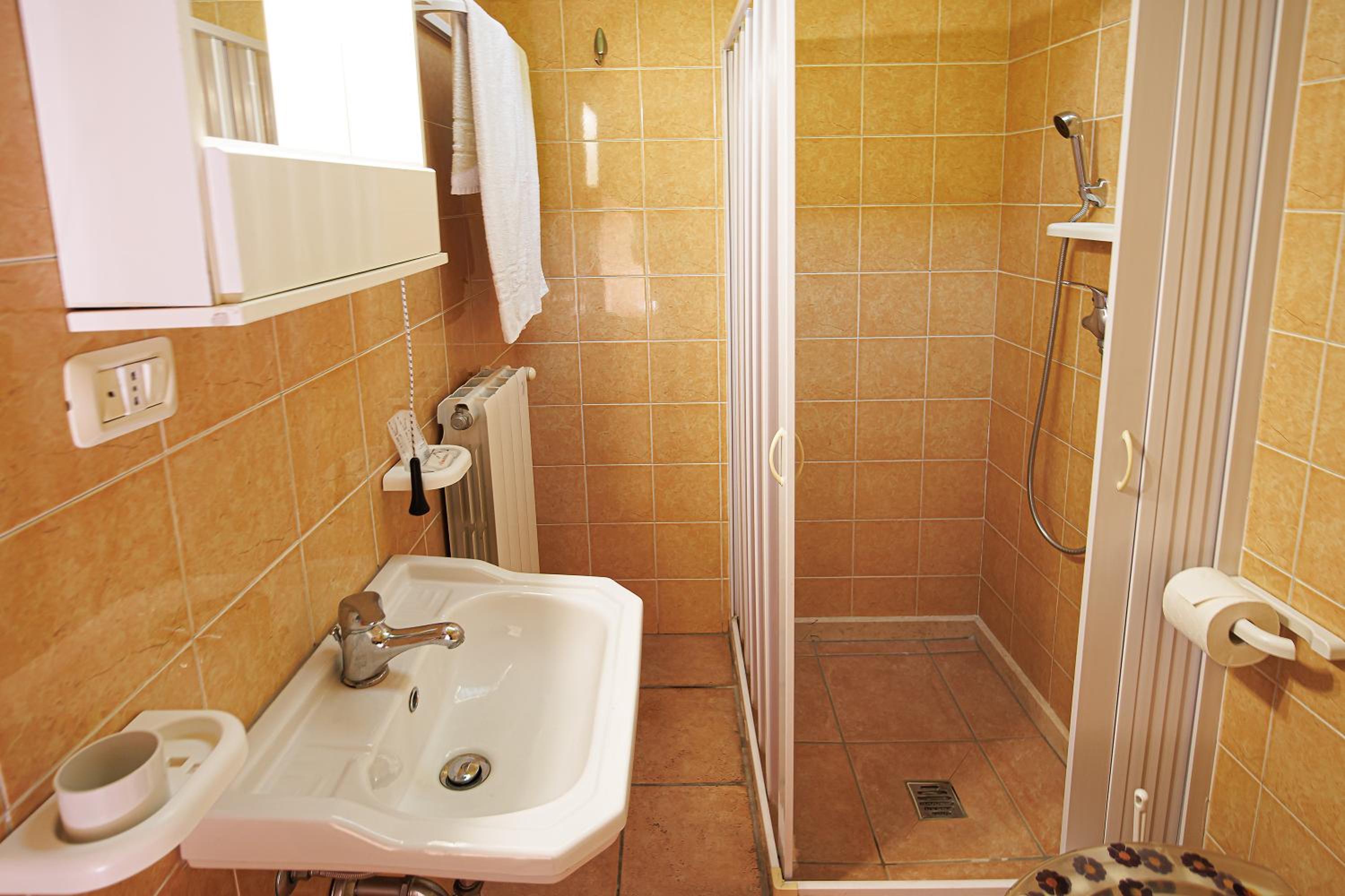Exedra Holiday House