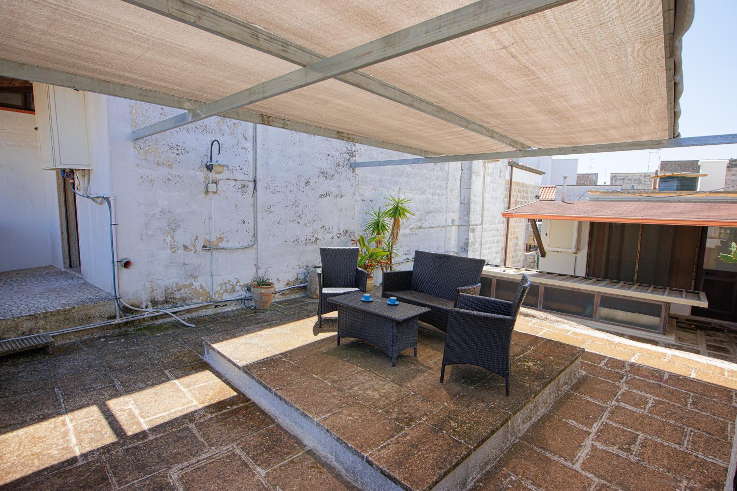 Exedra Holiday House