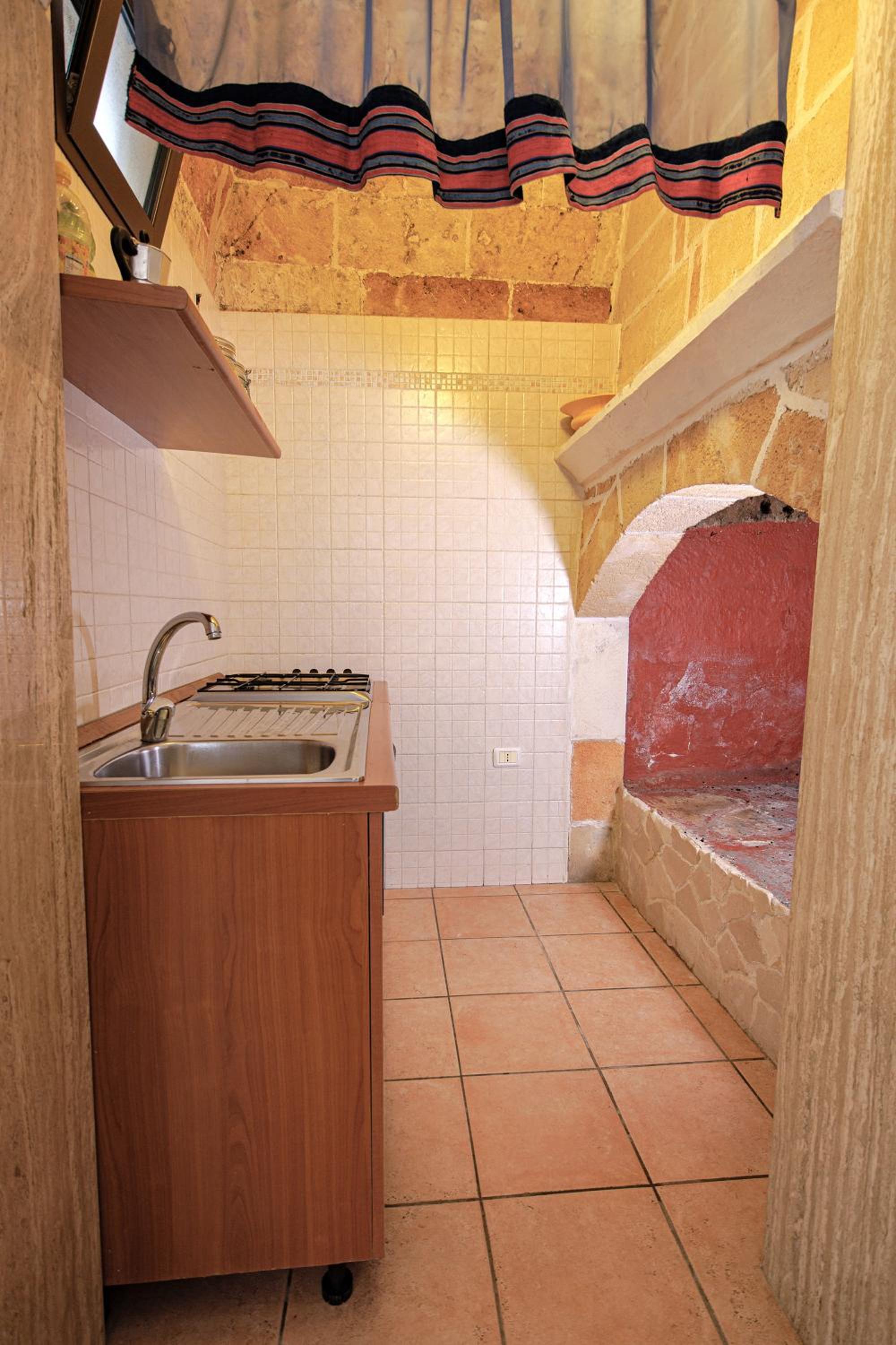 Exedra Holiday House