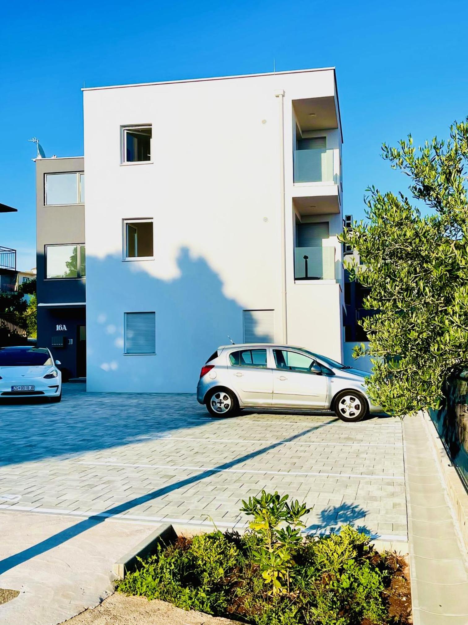 Anapartments2 view 2
