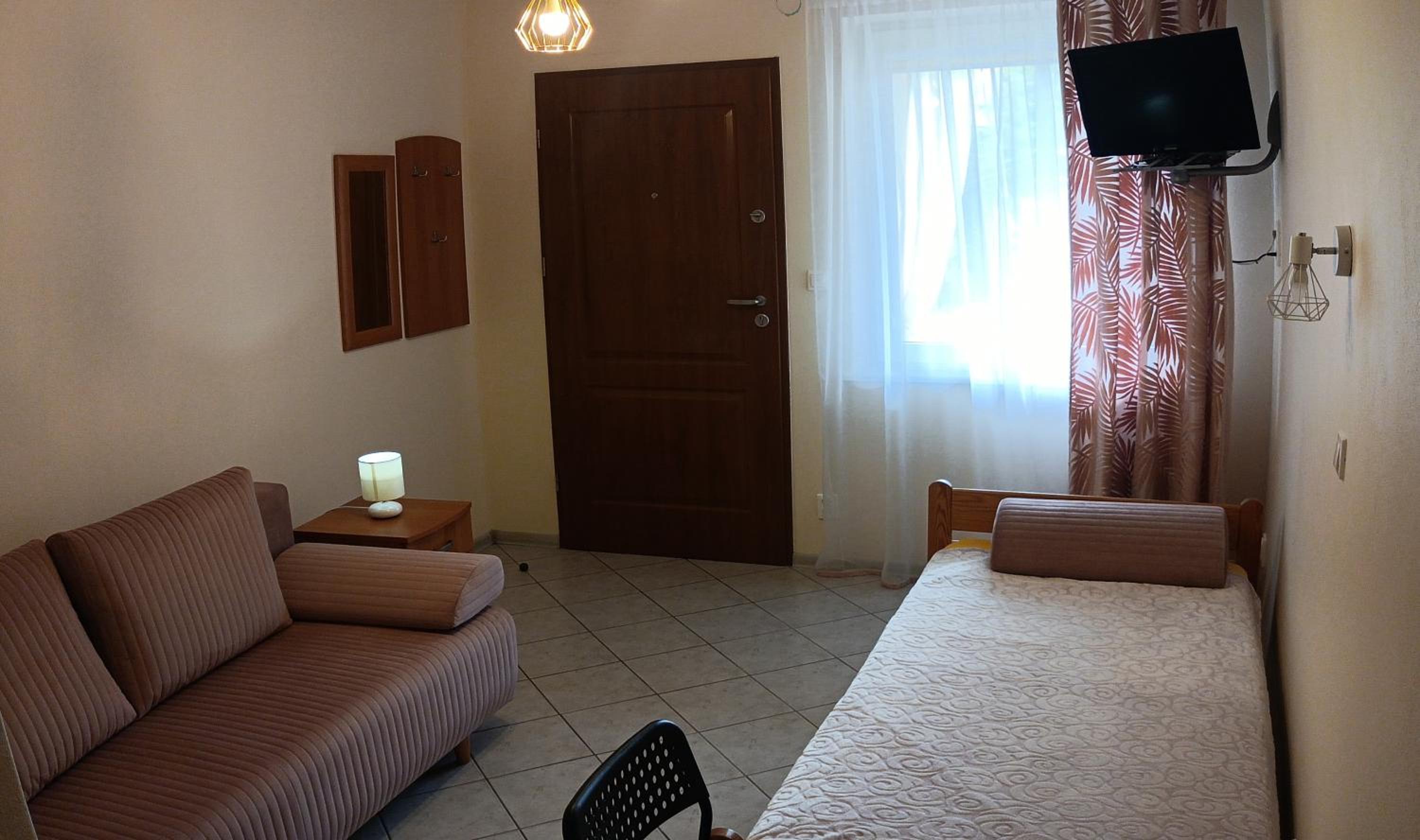 Photo 47