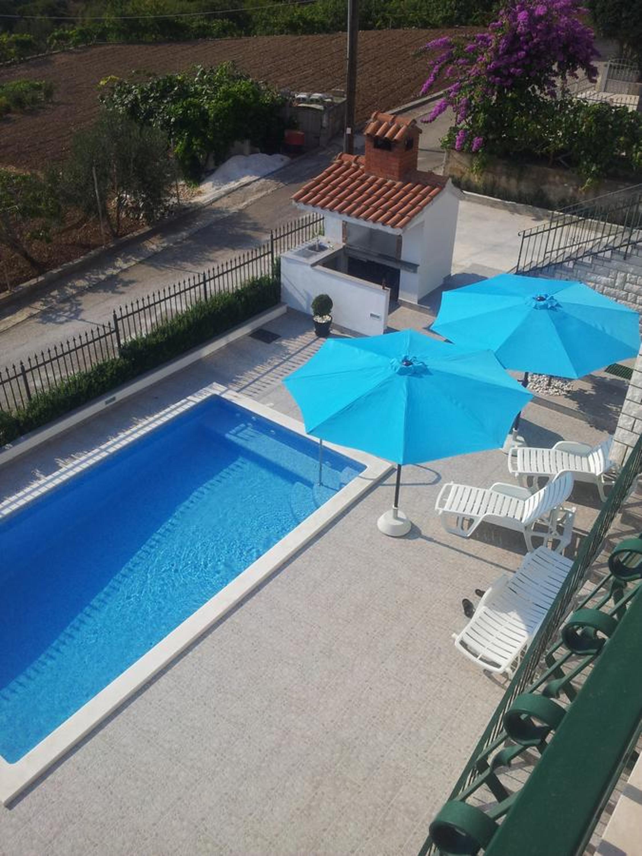 Apartment M view 2