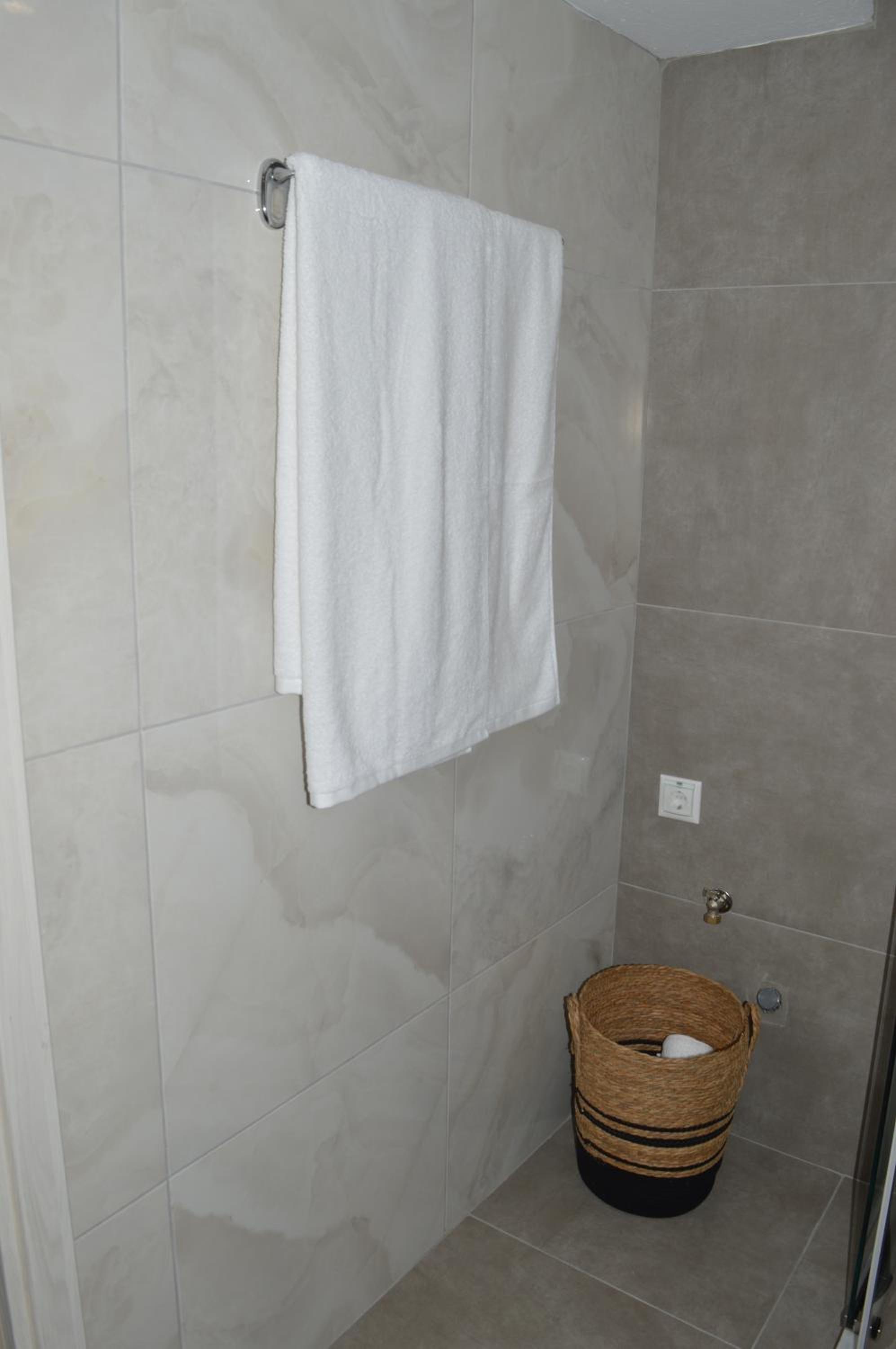 Photo 54