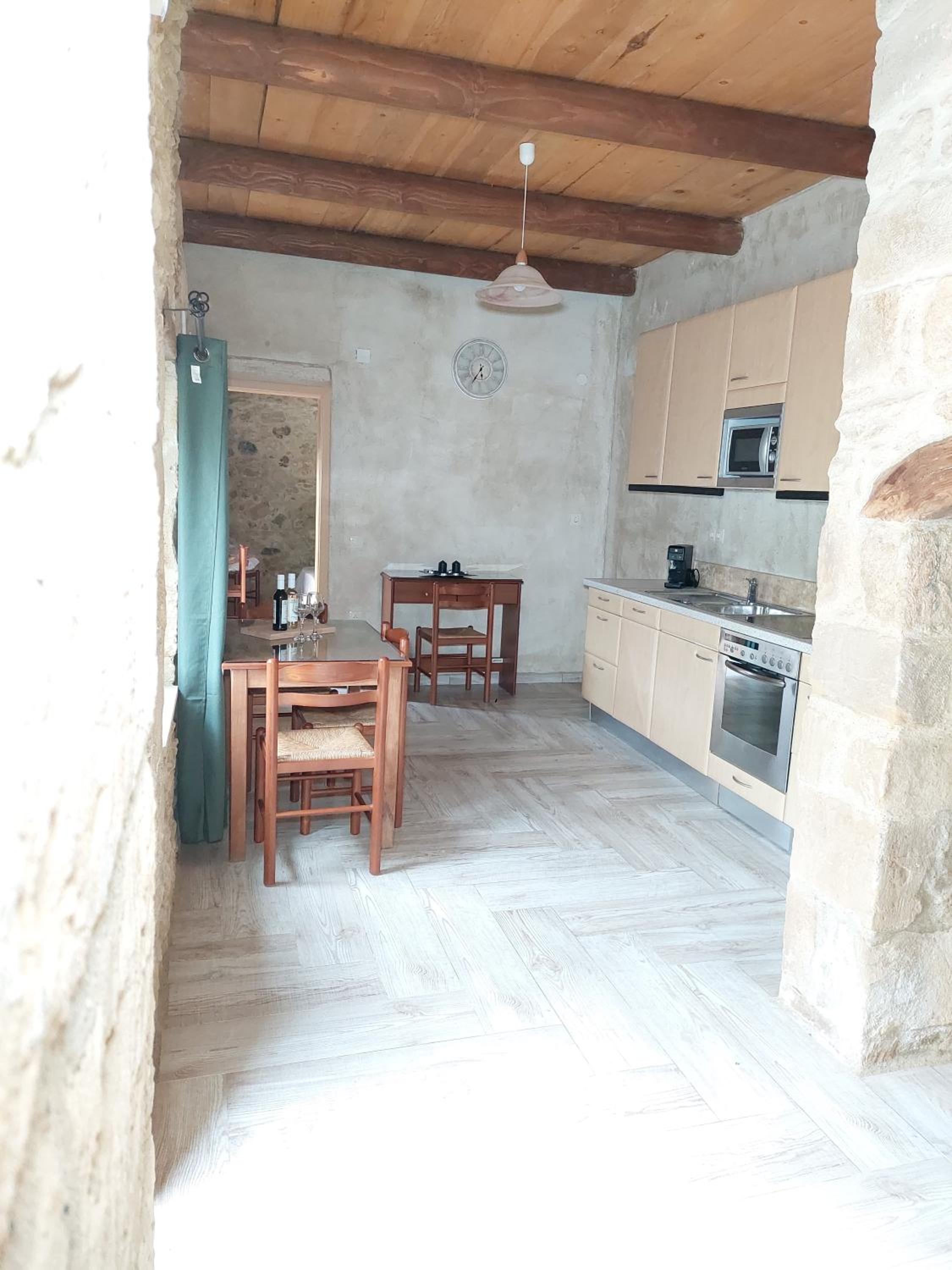 Petrakis Cretan Homes view 2