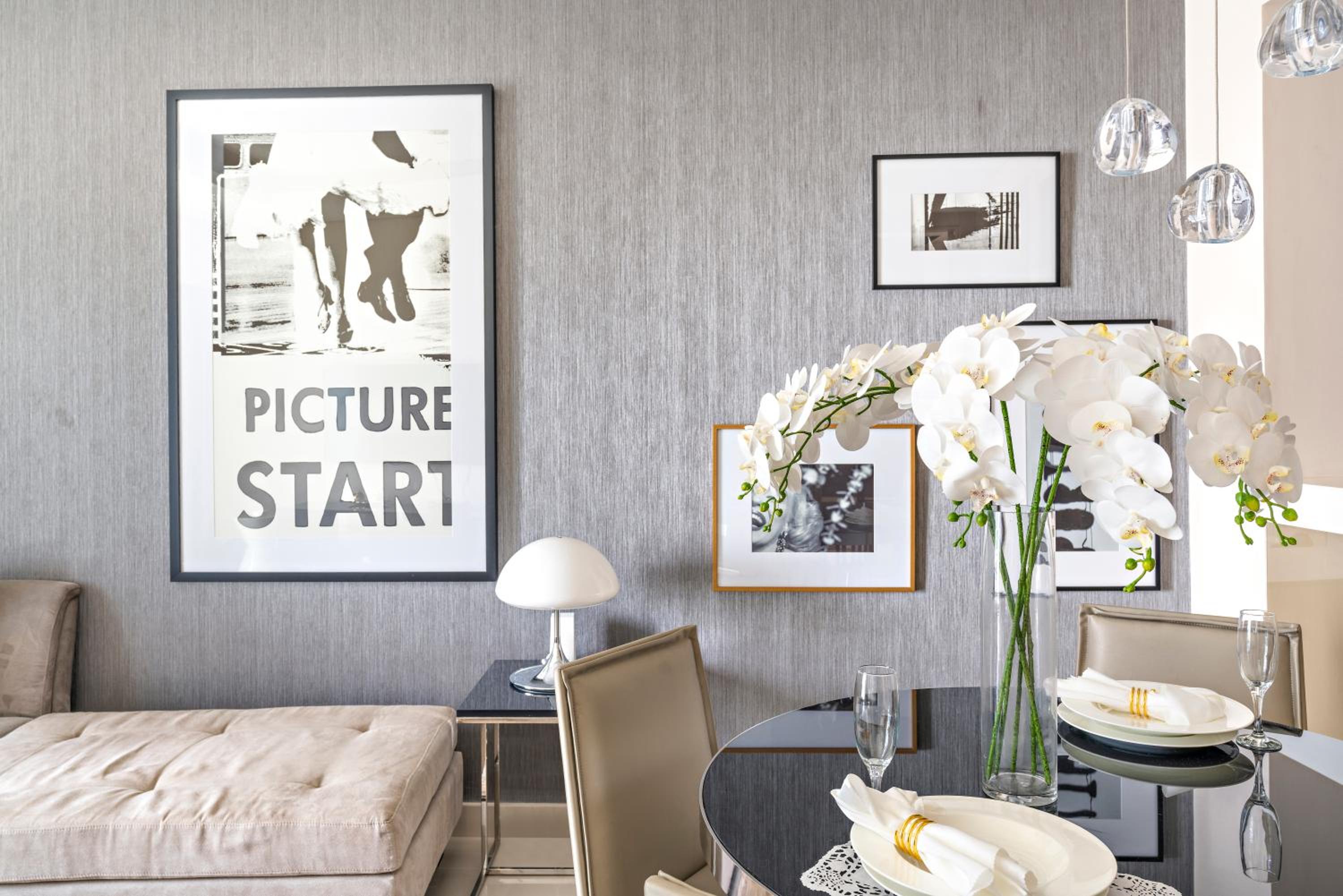 ALiving Luxury 1BR Paramount Towers Business Bay 6205