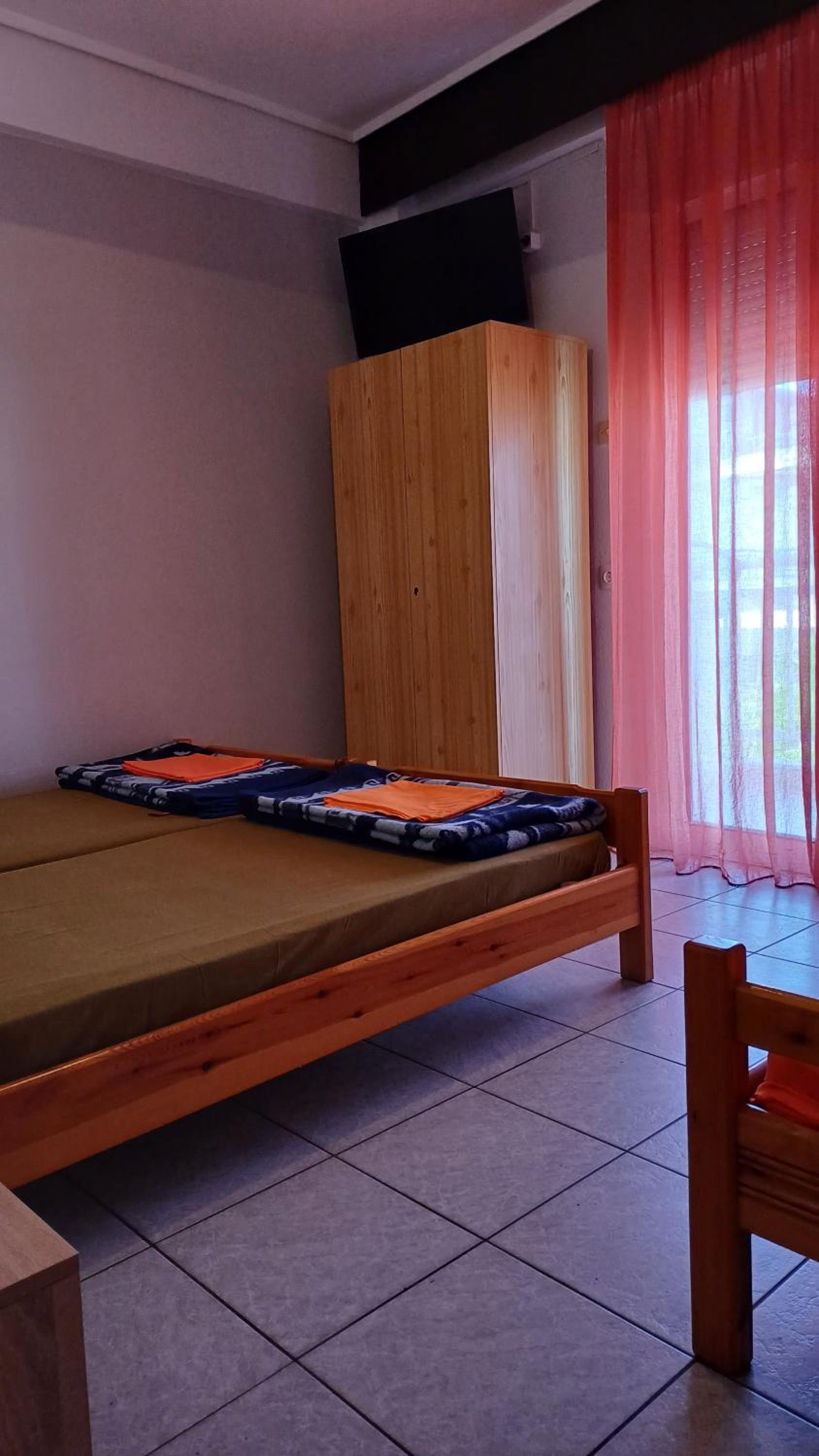 Photo 32