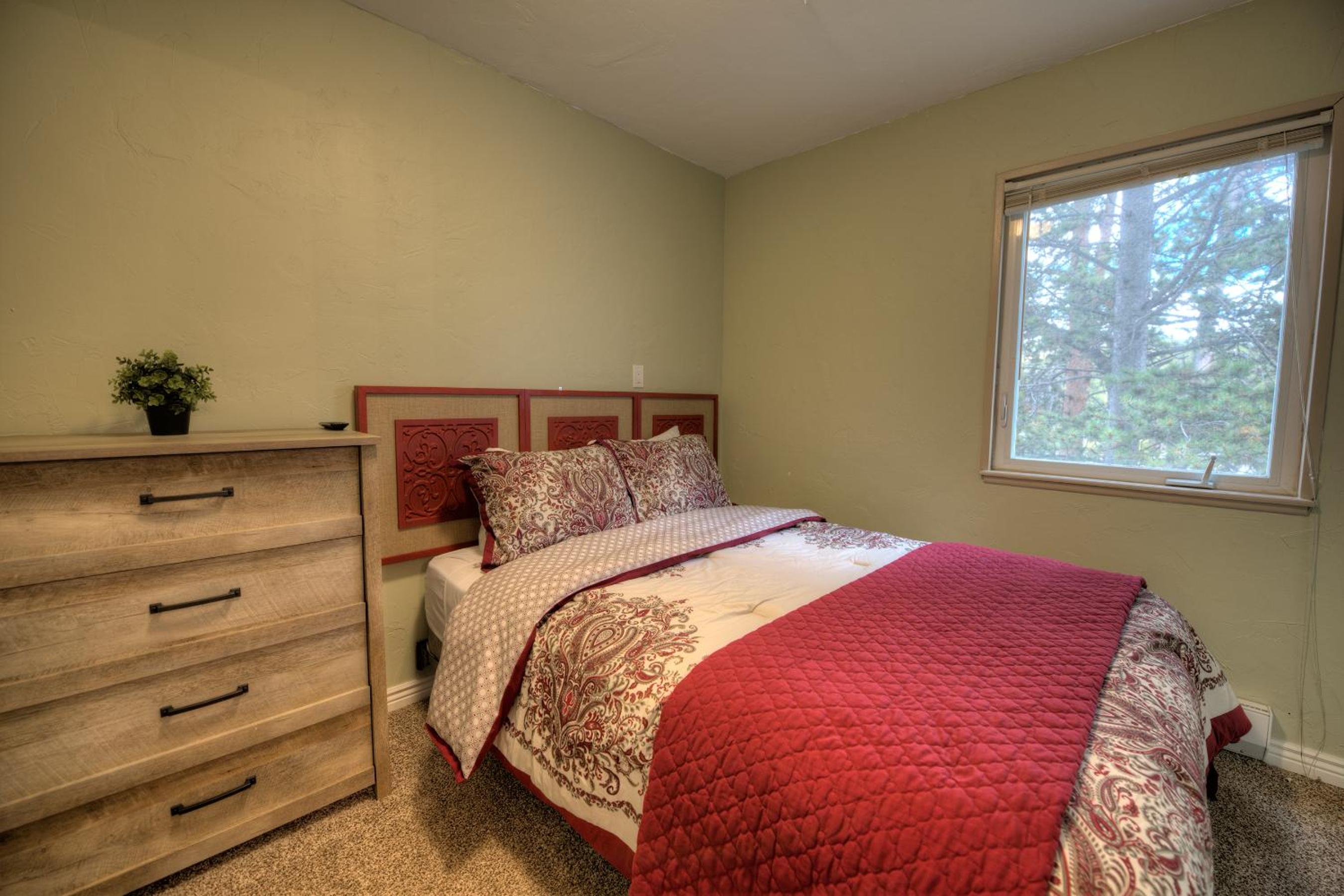 Cozy Emerald Terrace On Free Shuttle Route
