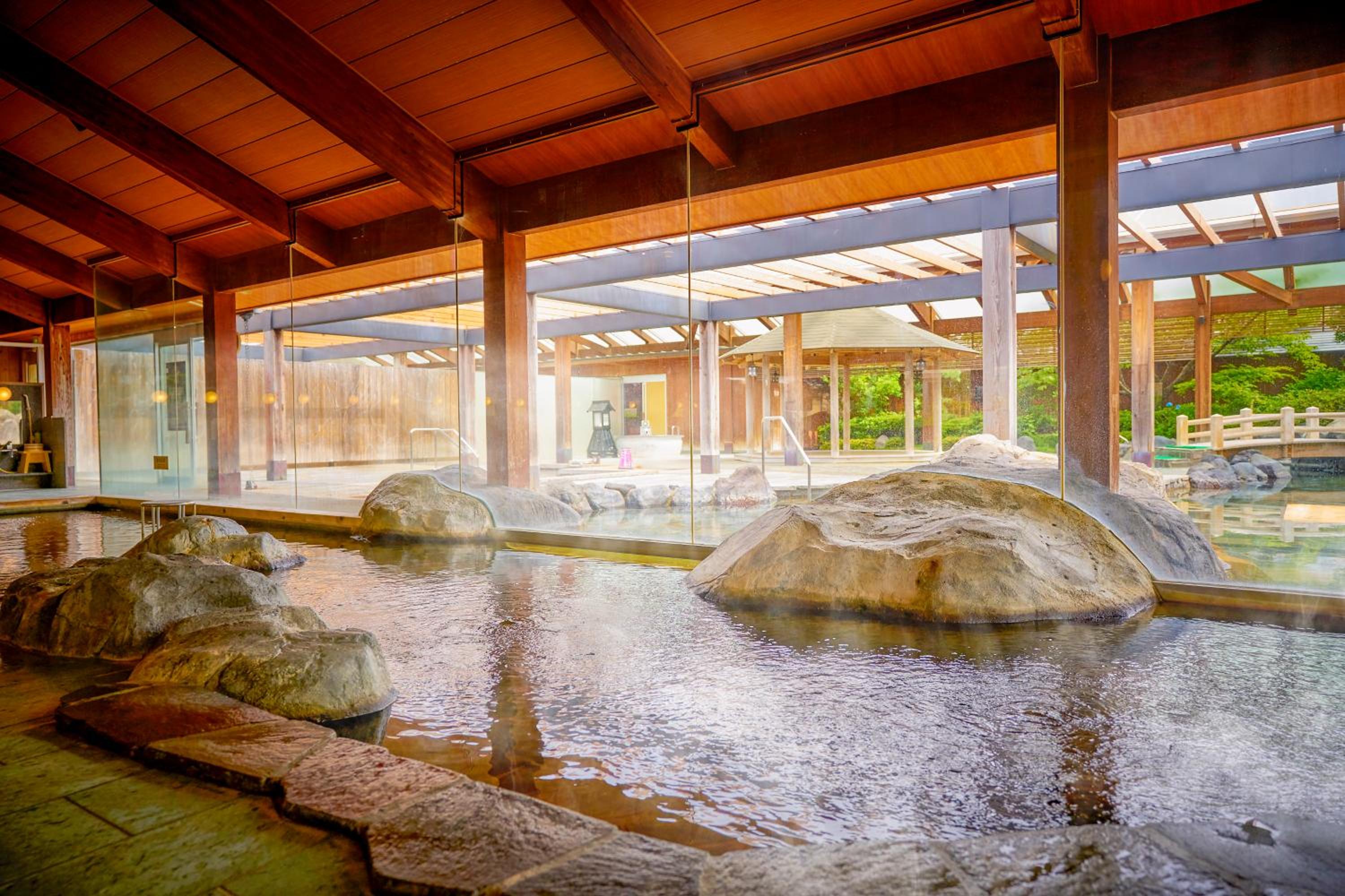 Ooedo-Onsen Monogatari Urayasu Mangekyo