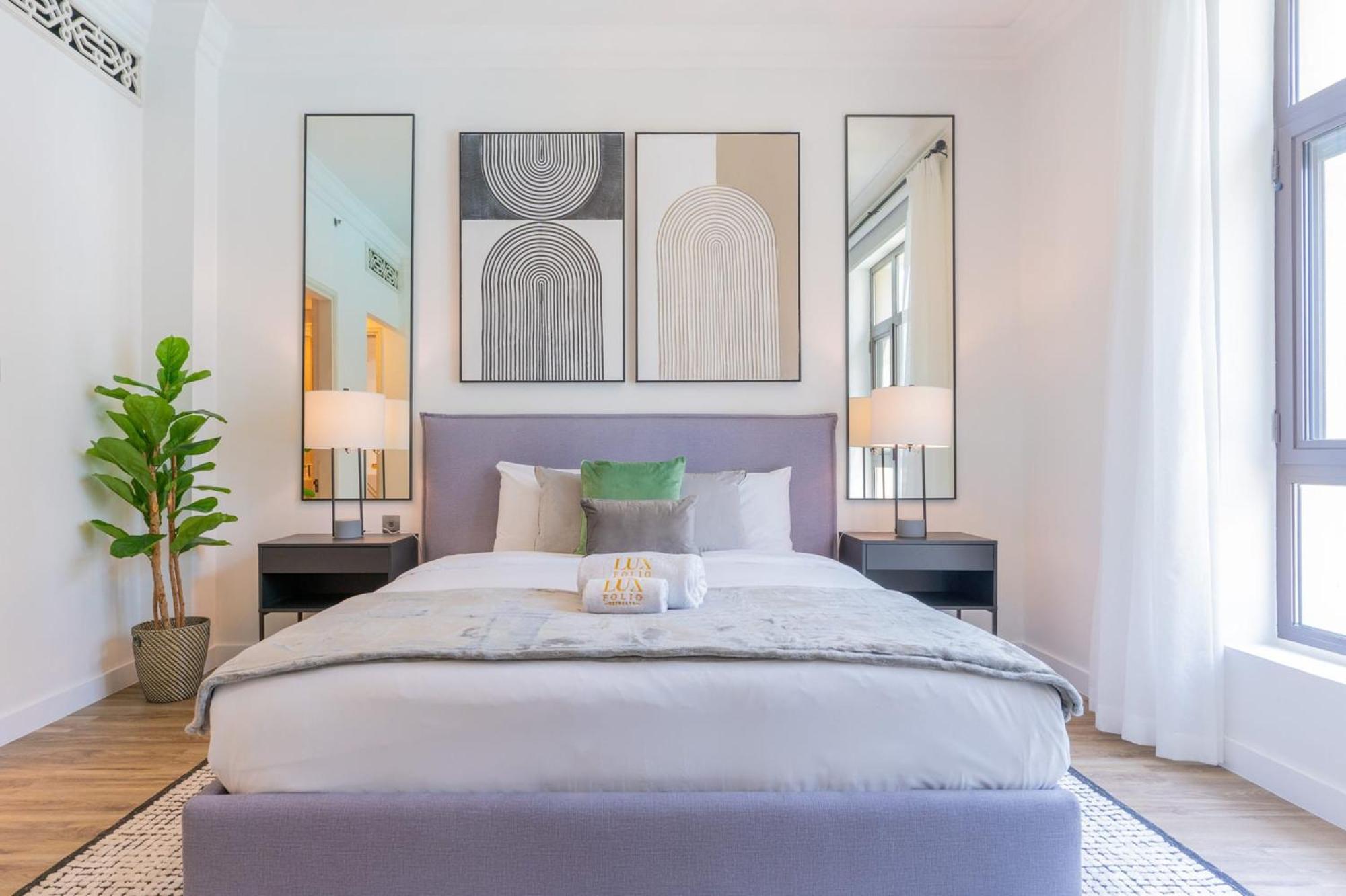 LUXFolio Retreats - Brand New - Full Burj View