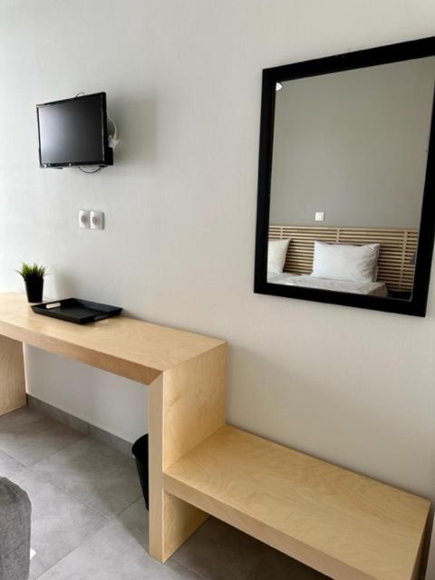 Lia Studios view 4