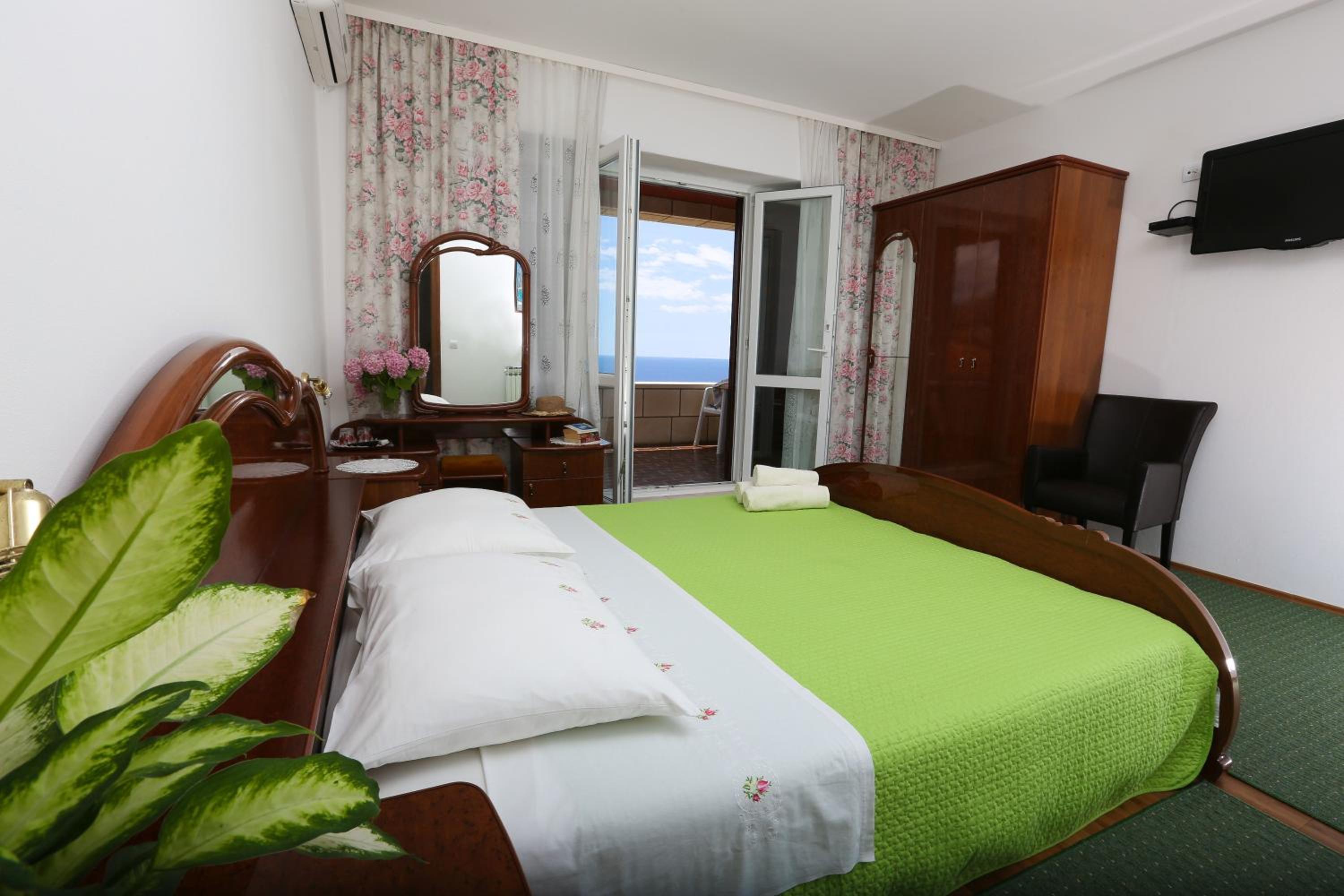 Rooms Cvetka