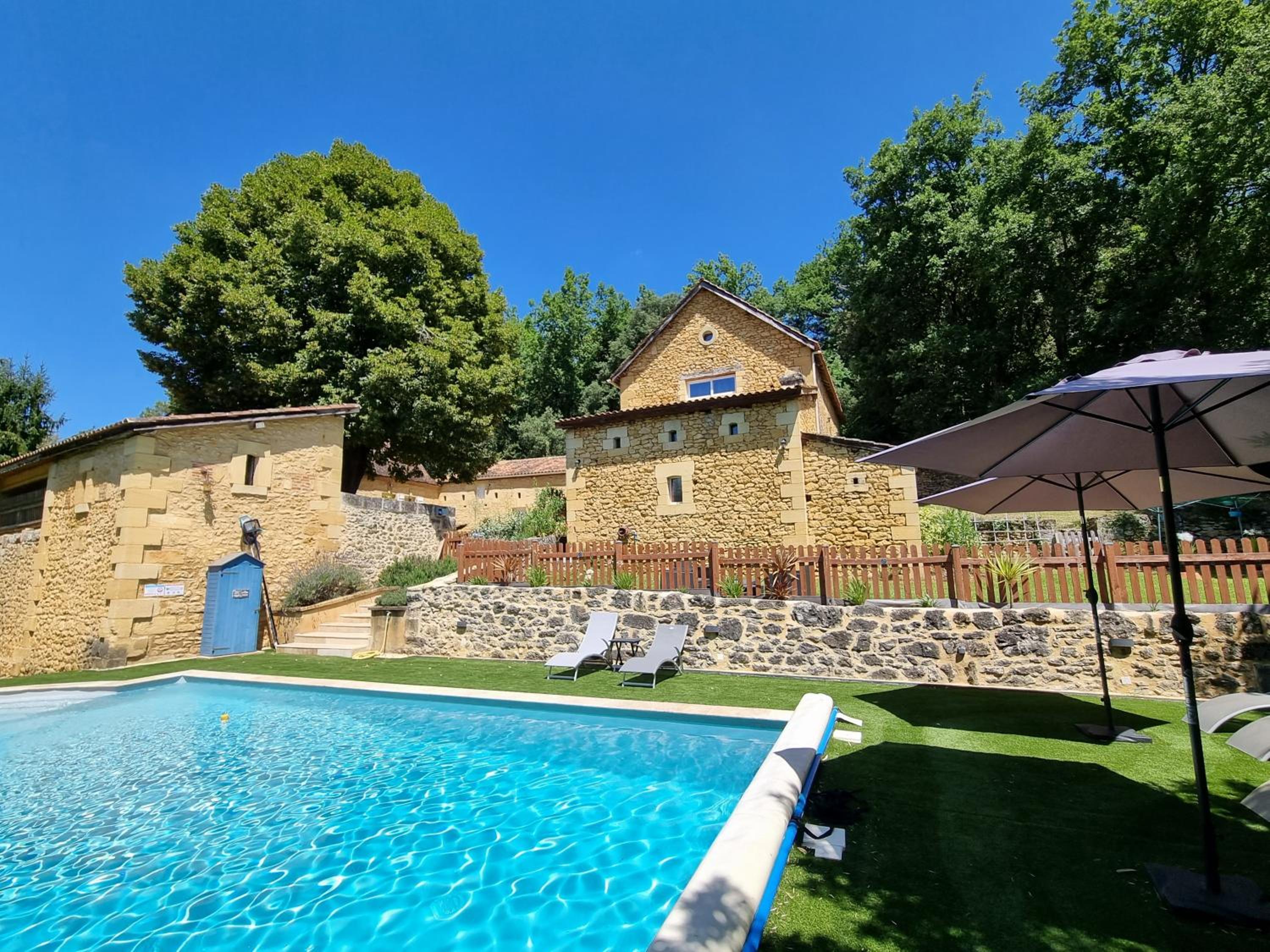 Gîte Le Clos de la Canéda view 2