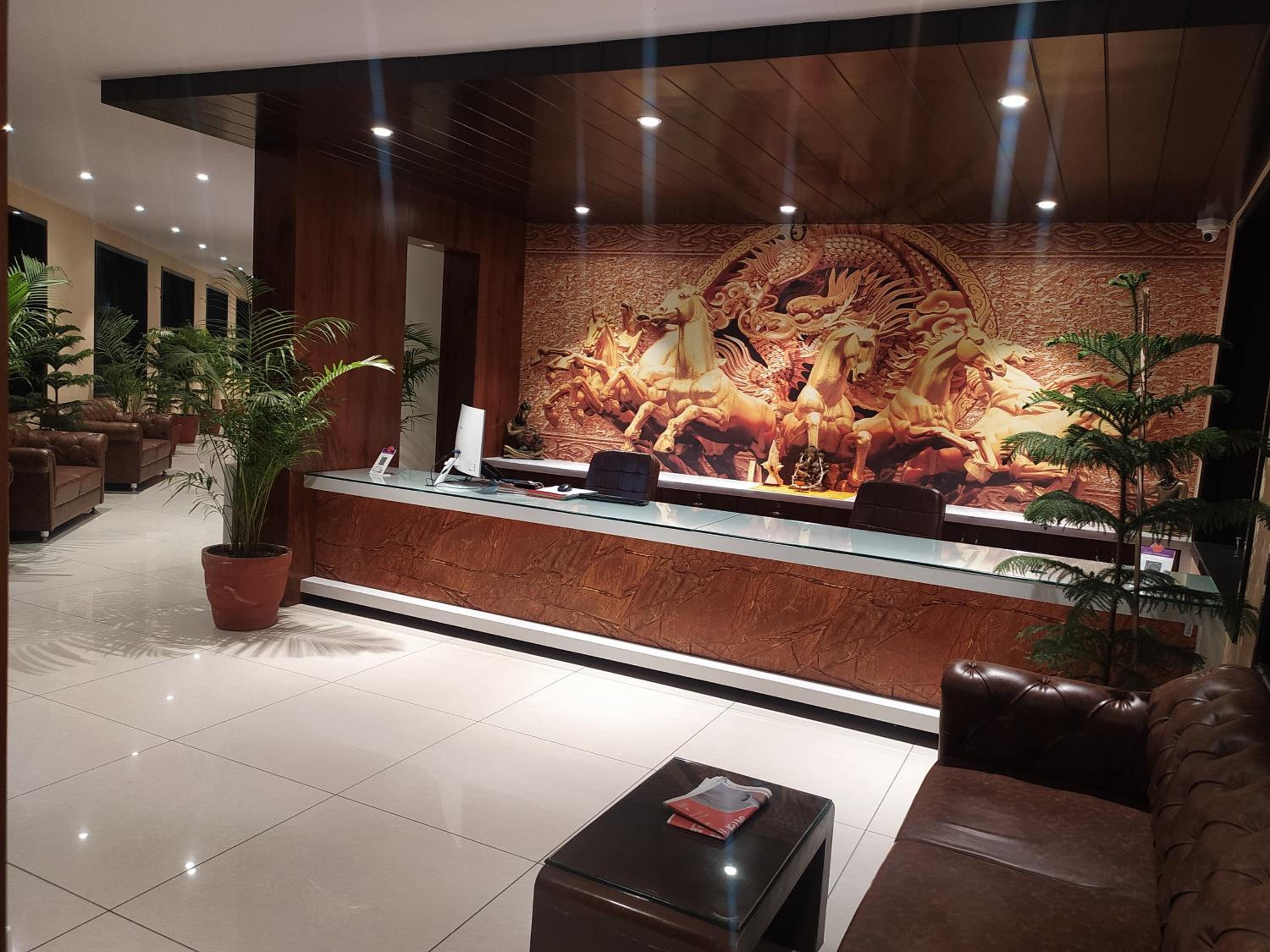 Rajlaxmi Hotel