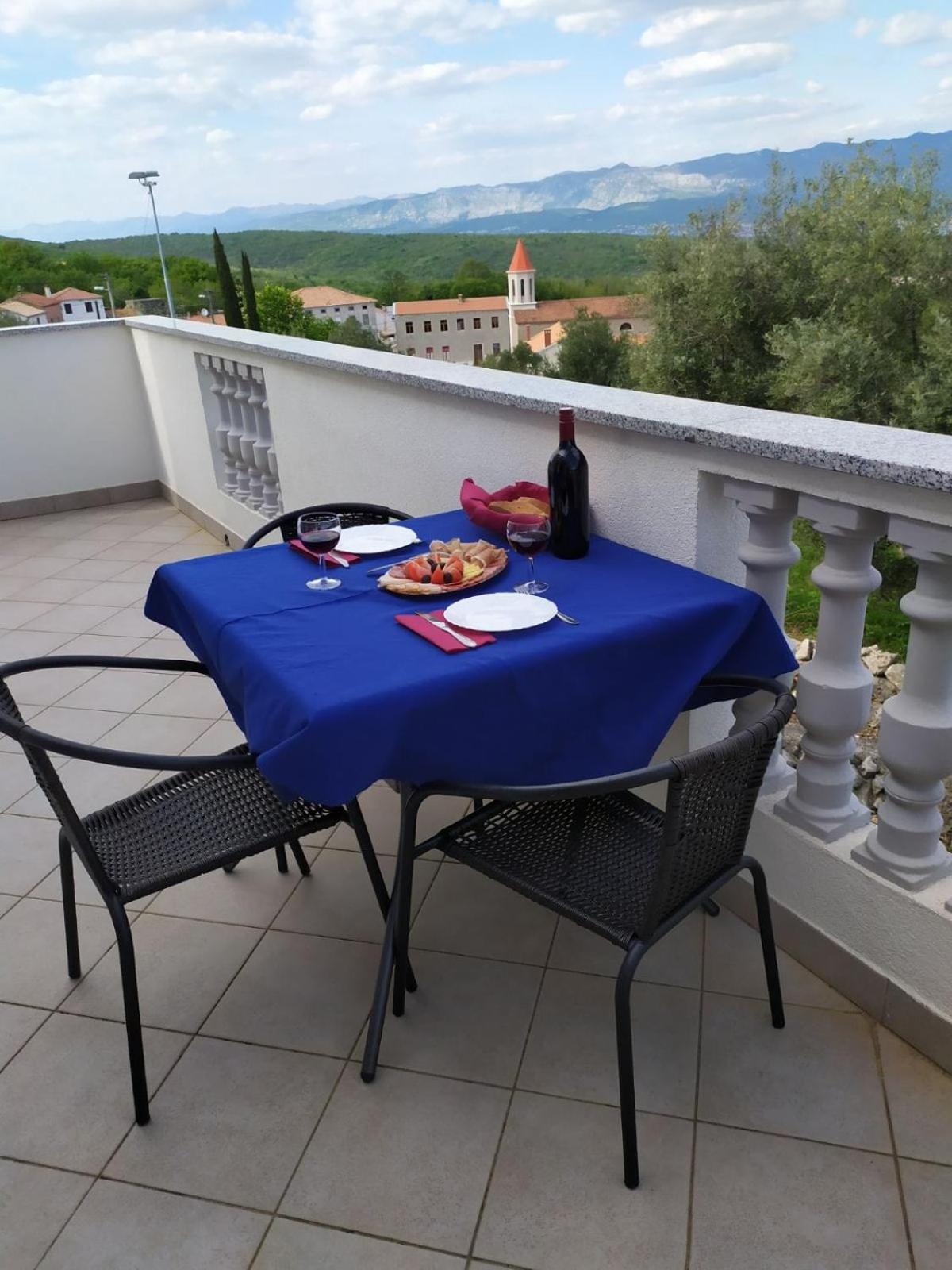Apartmani Danica view 3