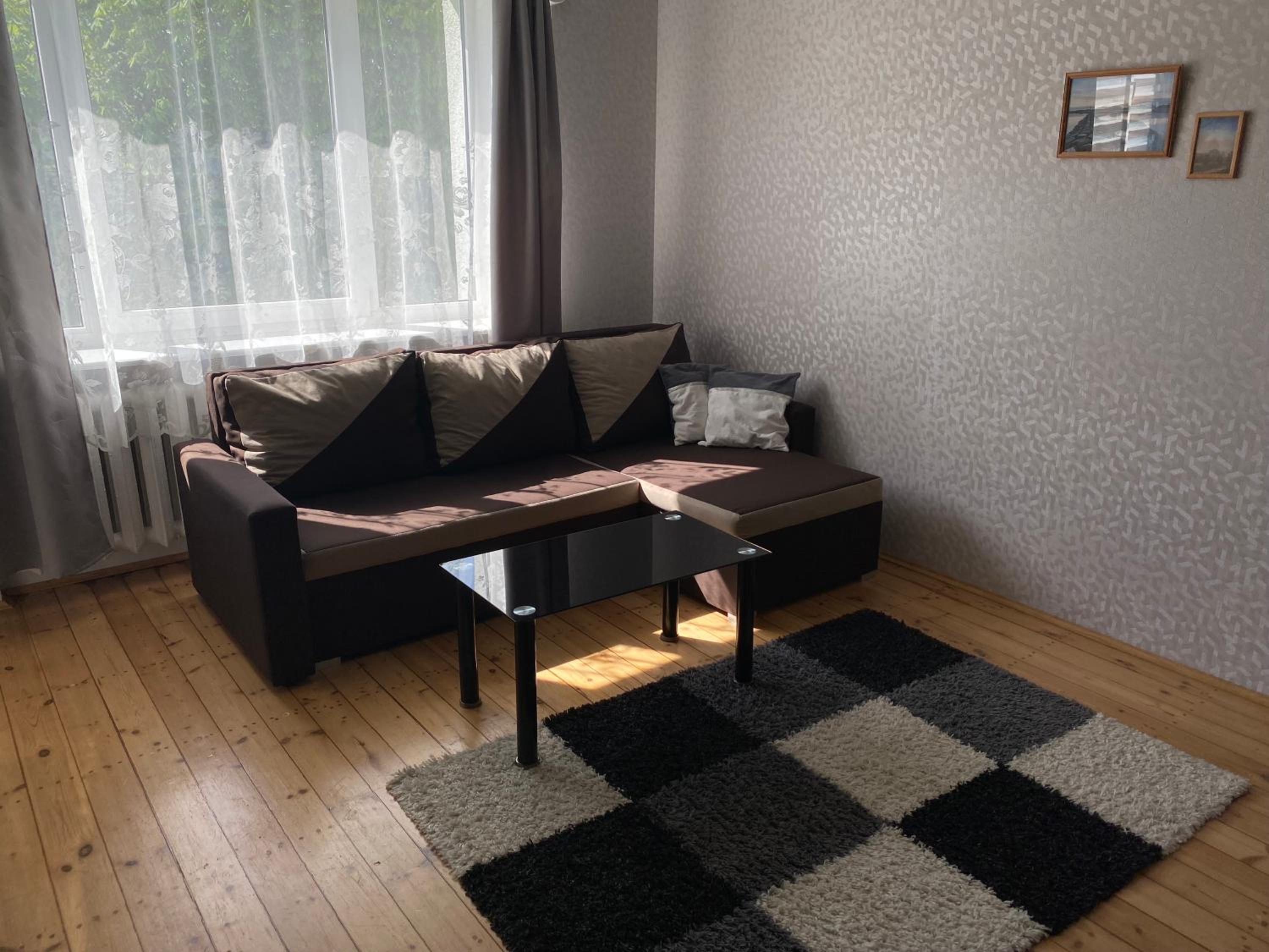 Hotel Niine Peatus - Image 1