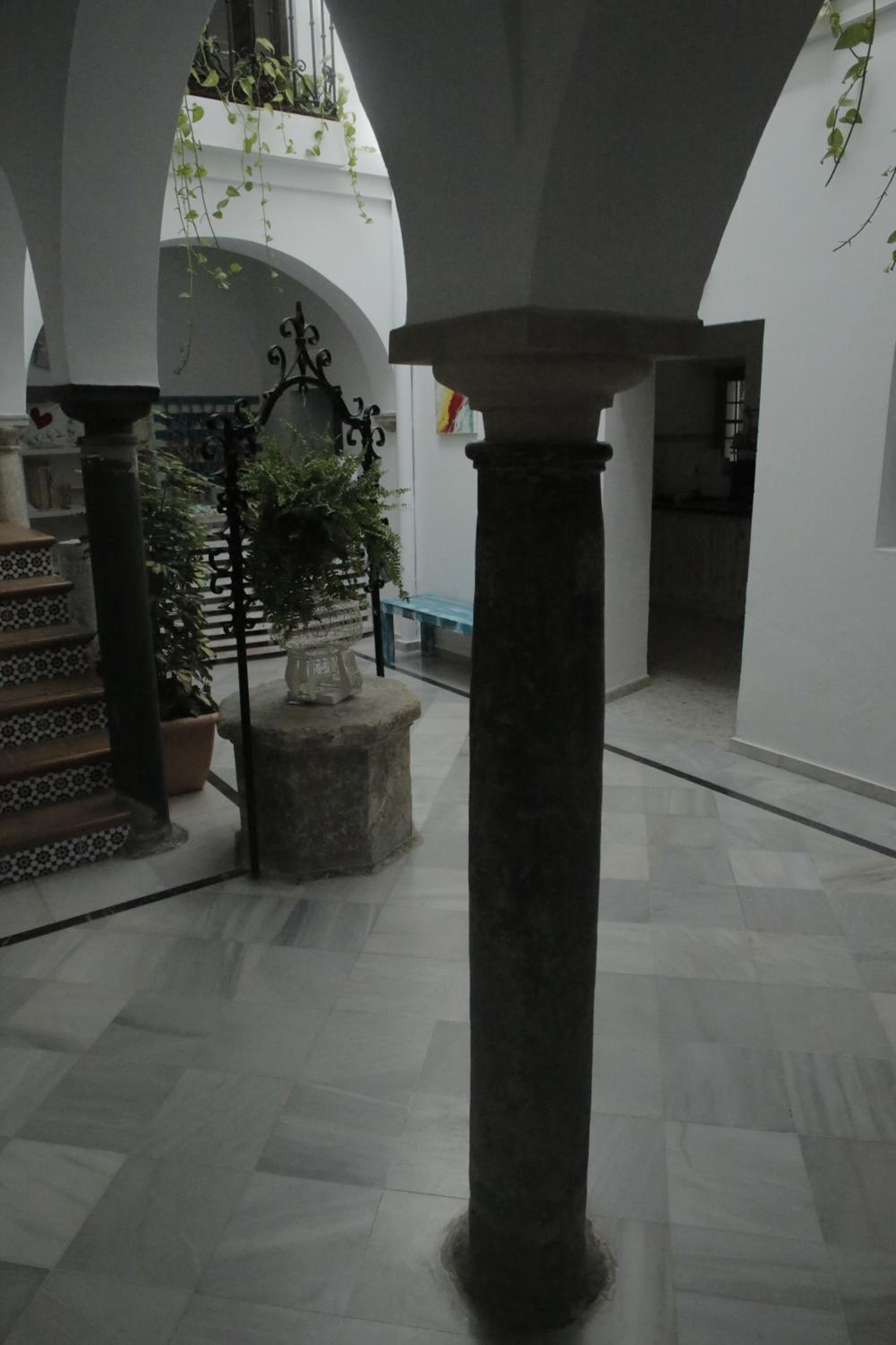 Wake up in Tarifa Hostel & Restaurant Lounge