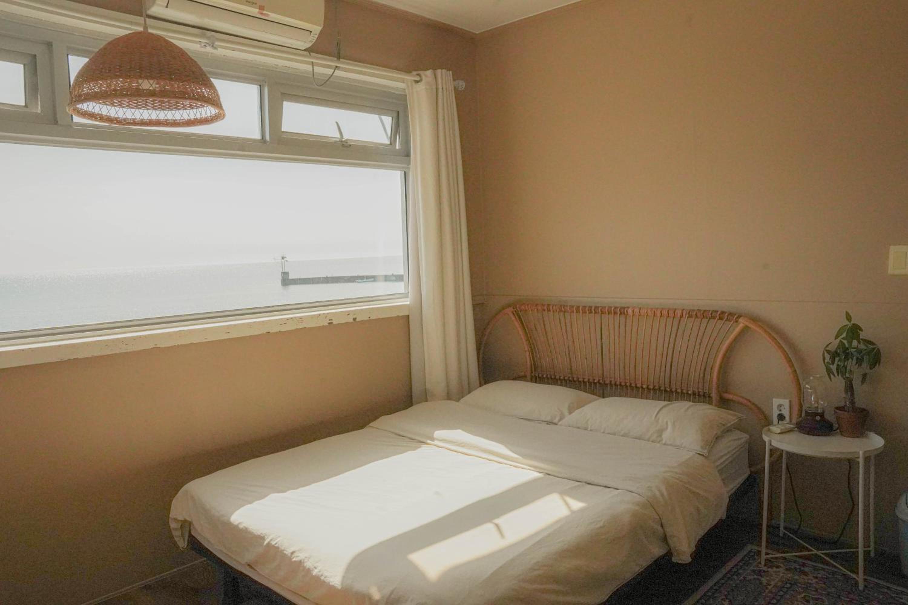 Gongcheonpo Guesthouse