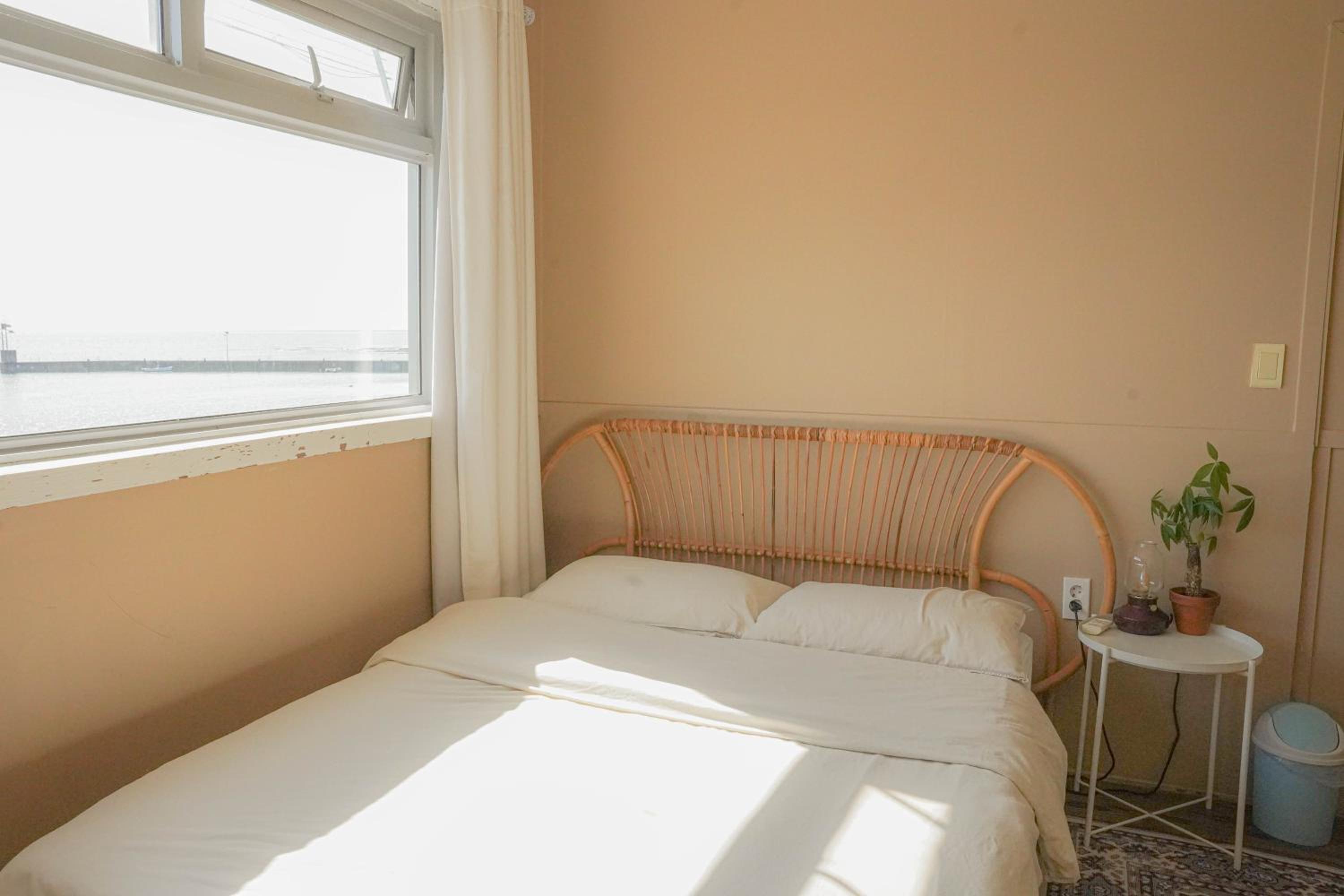 Gongcheonpo Guesthouse