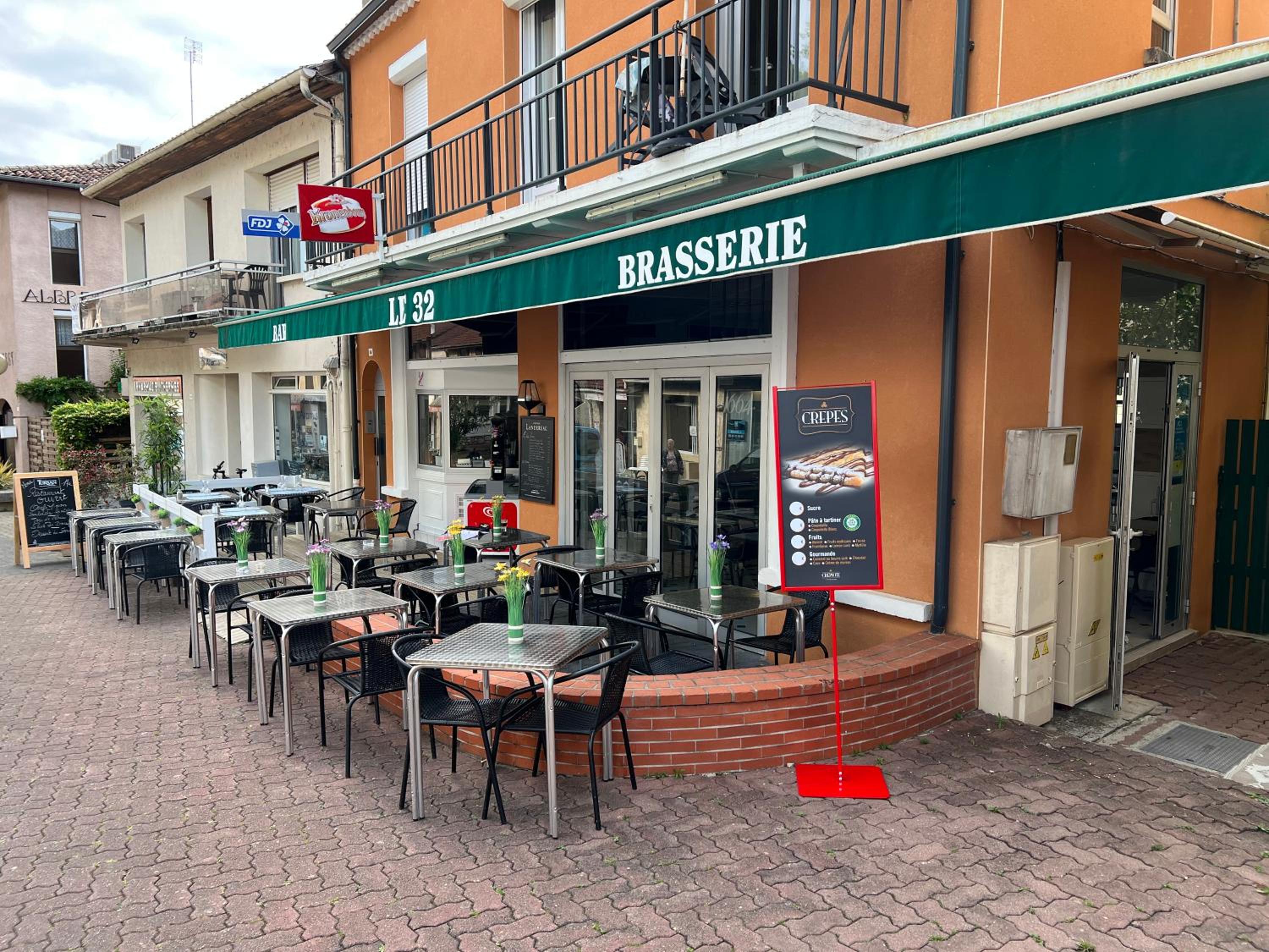 restaurant