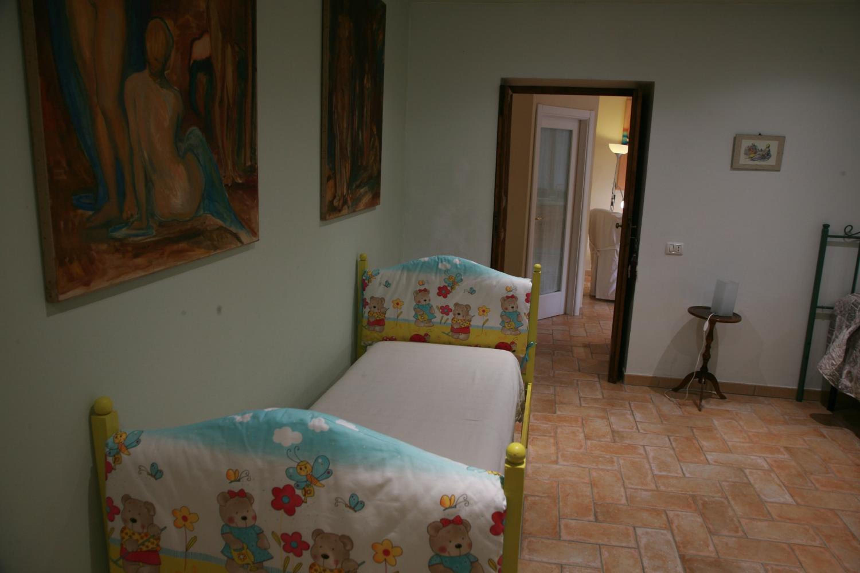 Photo 48