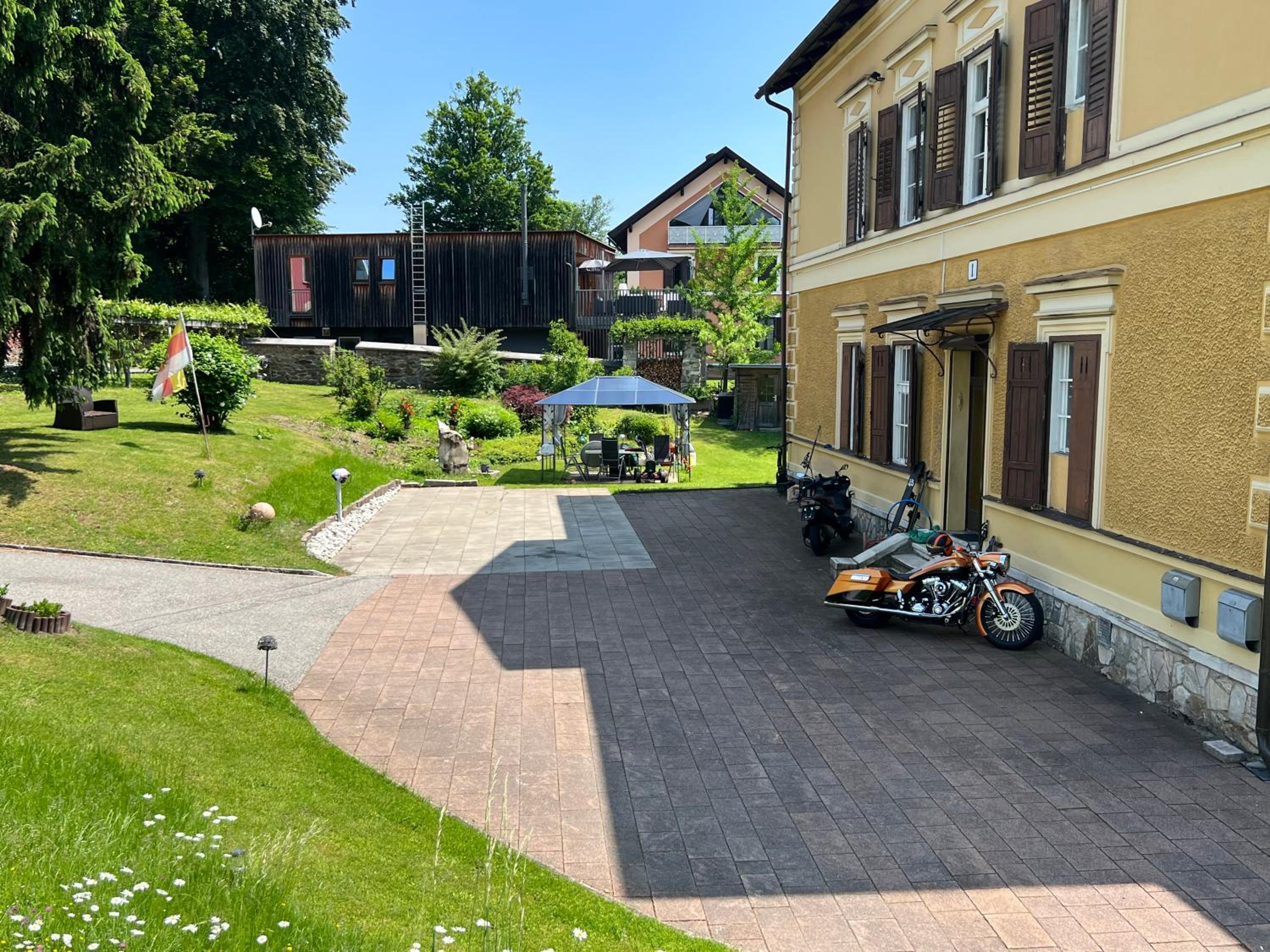 Historische Villa Velden im Zentrum