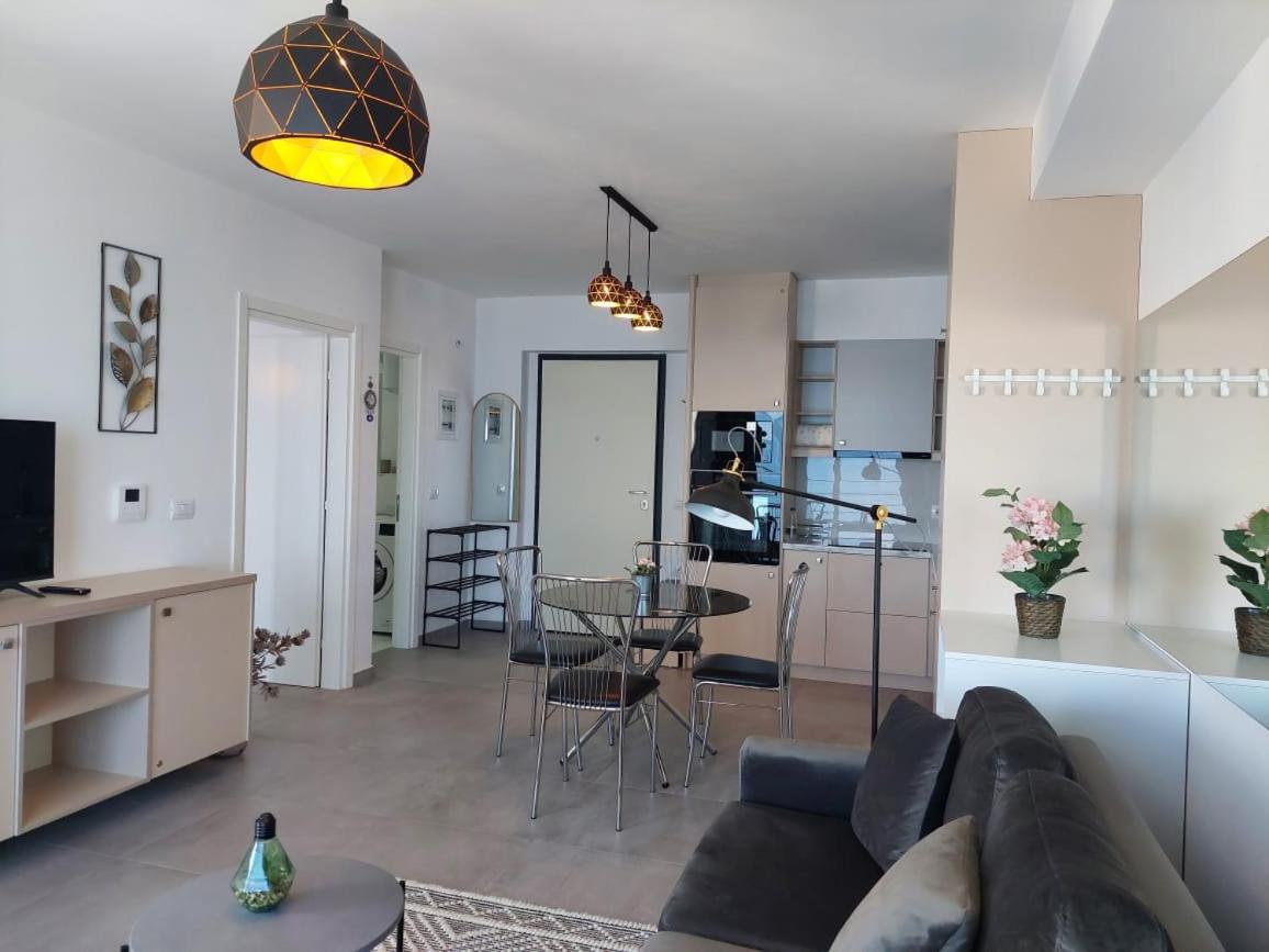 Mihaly Apartment
