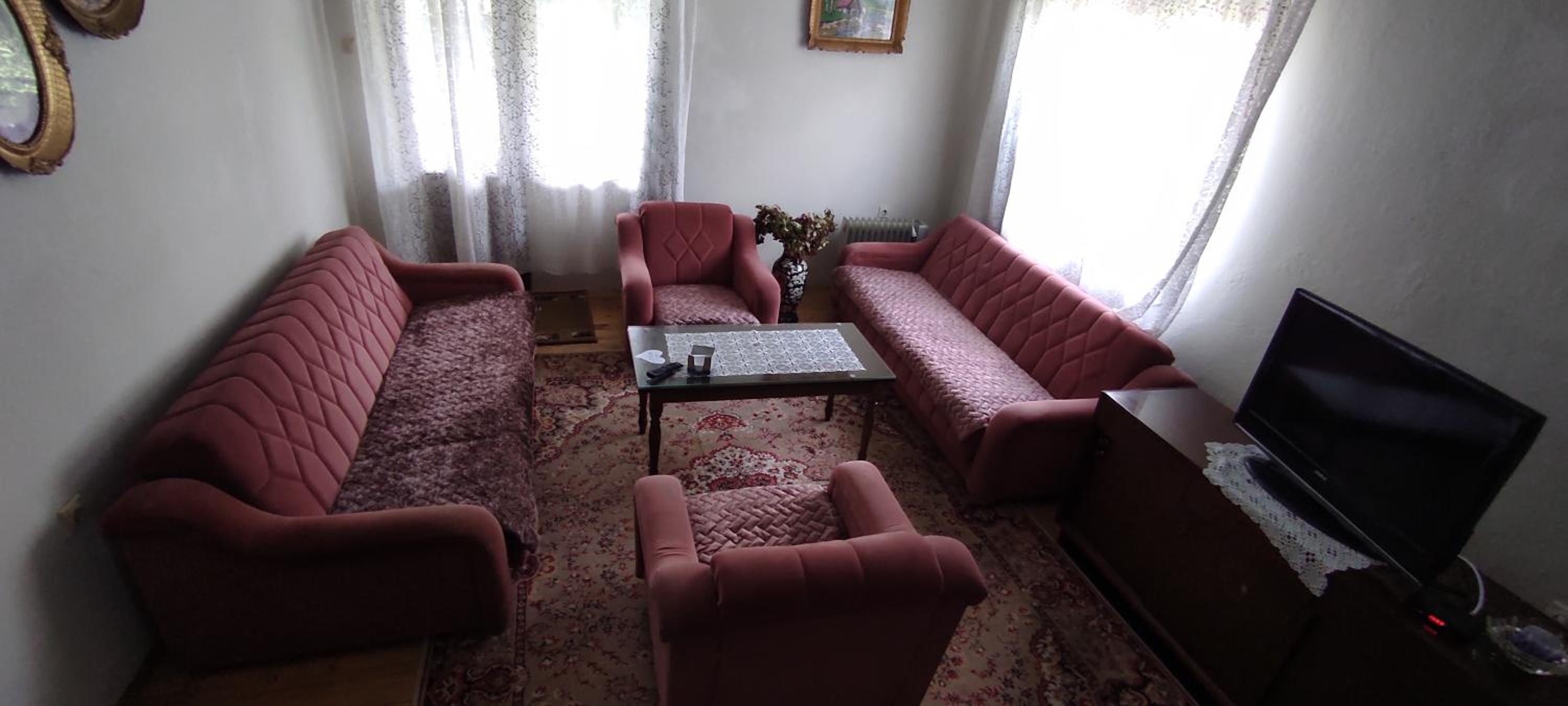 202 photo 4