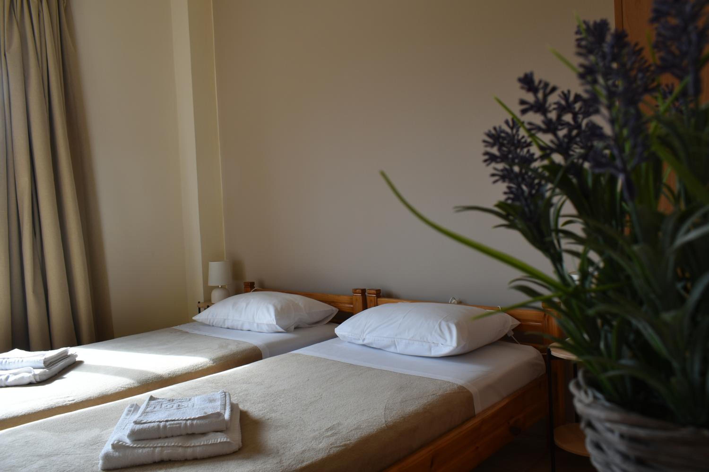 Mini Art Apartment