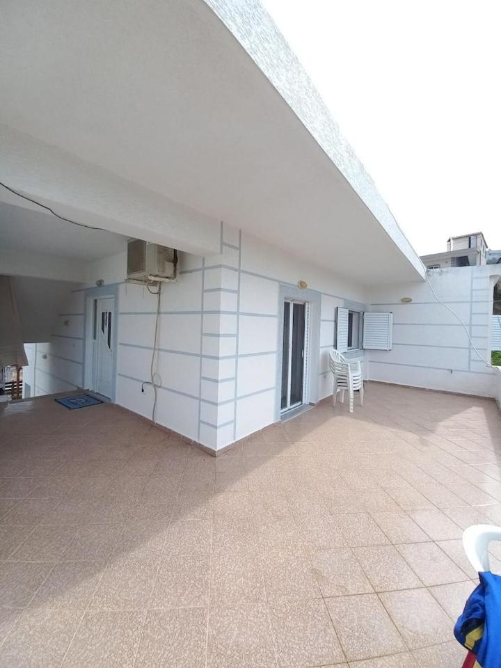 Dervishaj Apartments