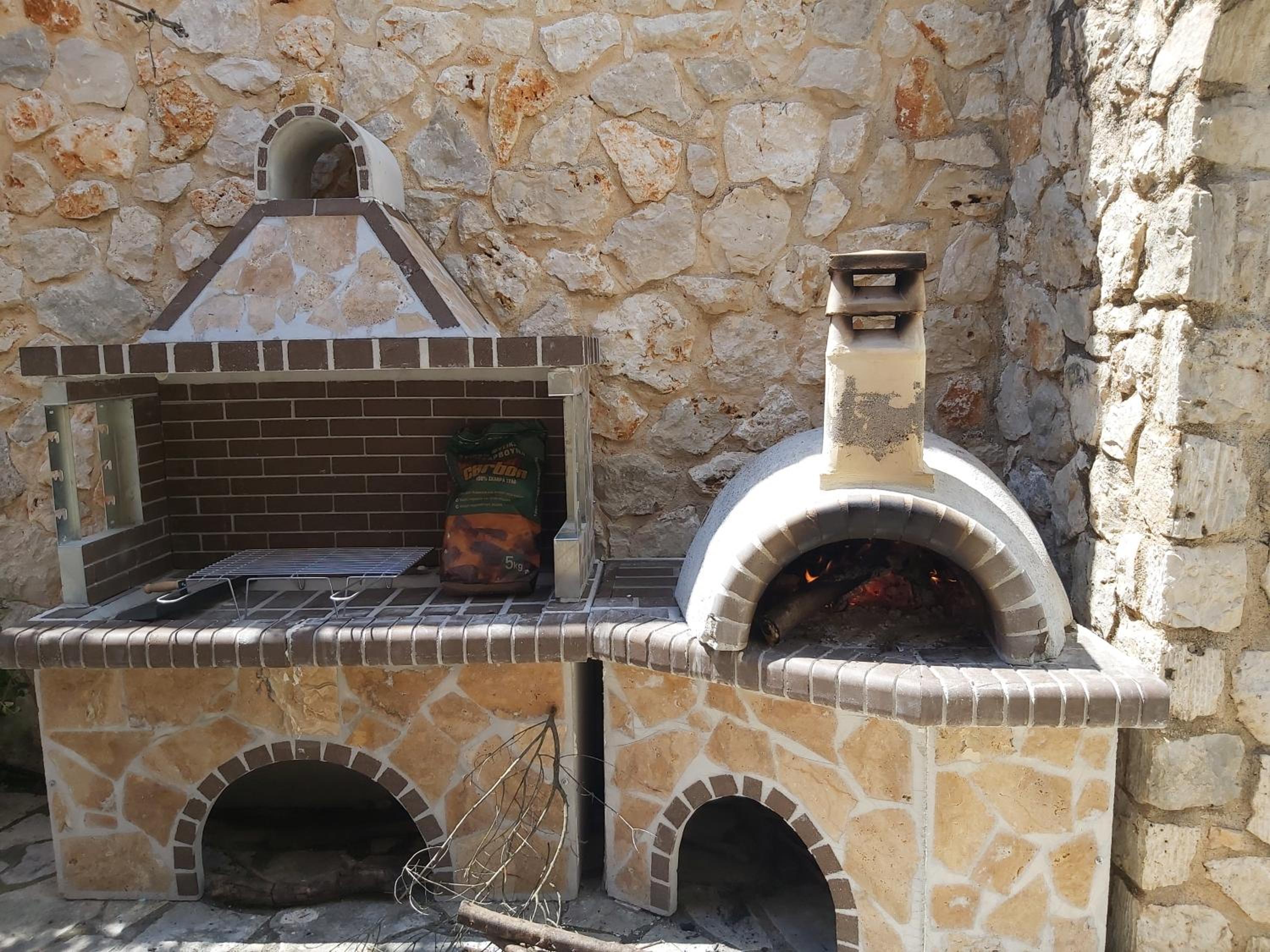 Dioni Villa view 5