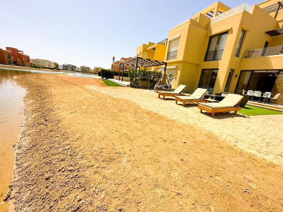 Luxury 3 bedrooms town house