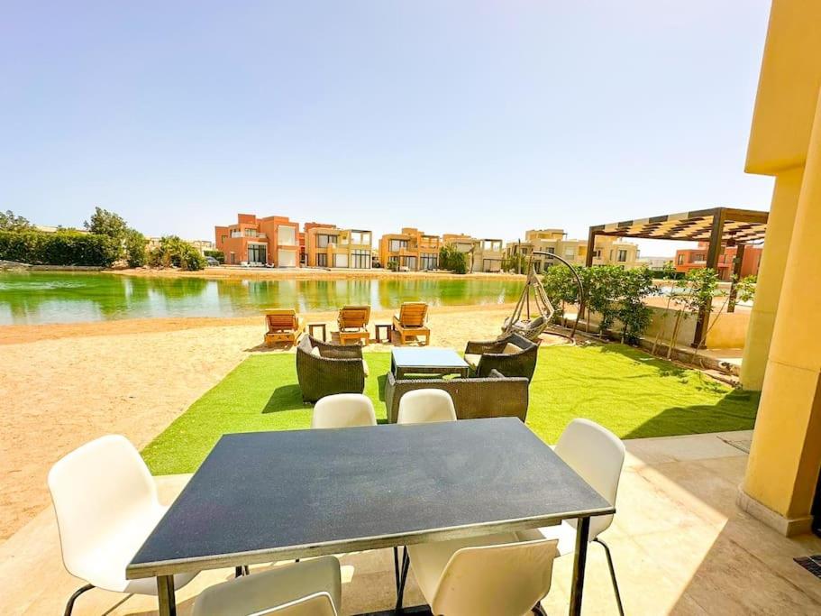 Luxury 3 bedrooms town house