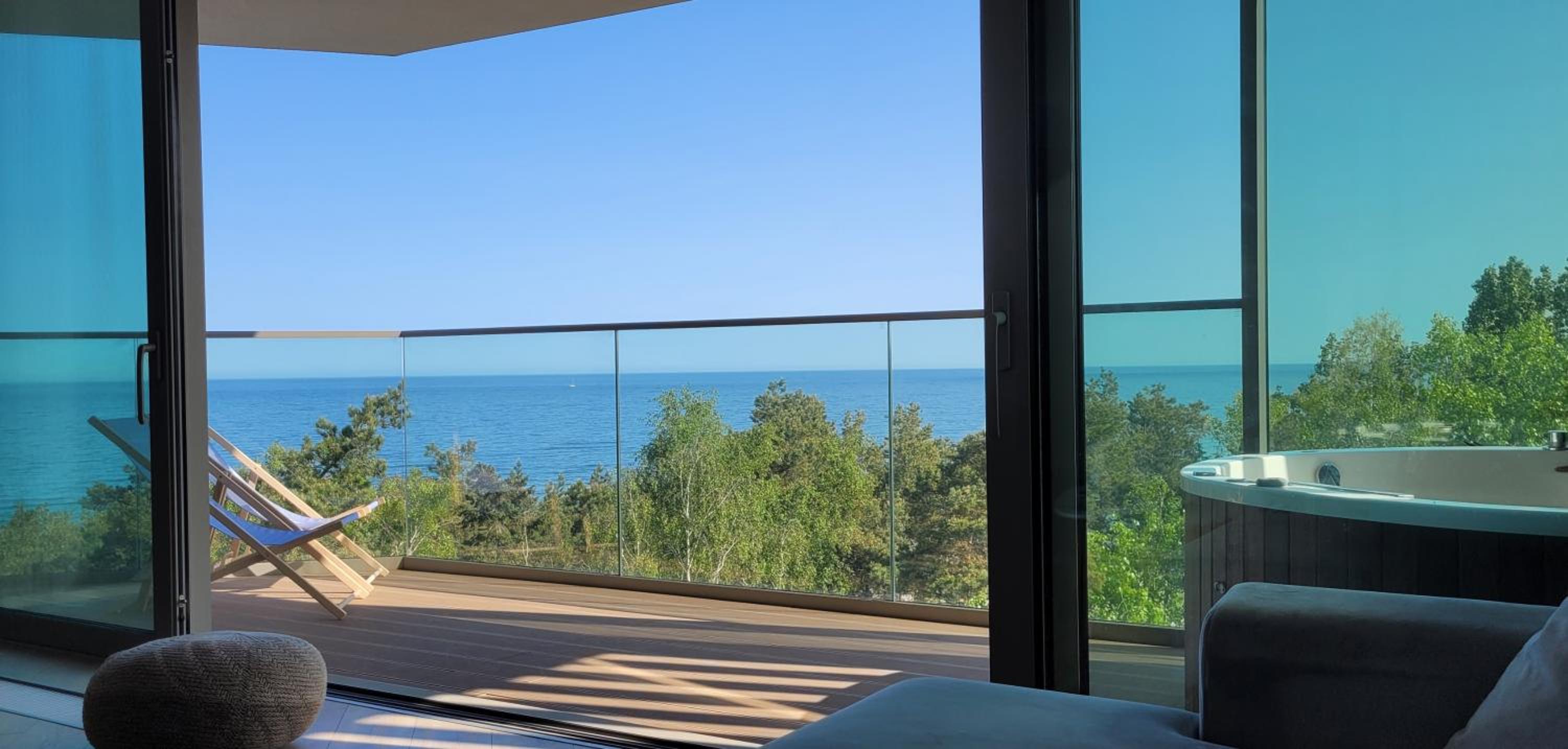 PINEA Apartments Pobierowo z niesamowitym widokiem na morze oraz jacuzzi w wybranych apartamentach view 2