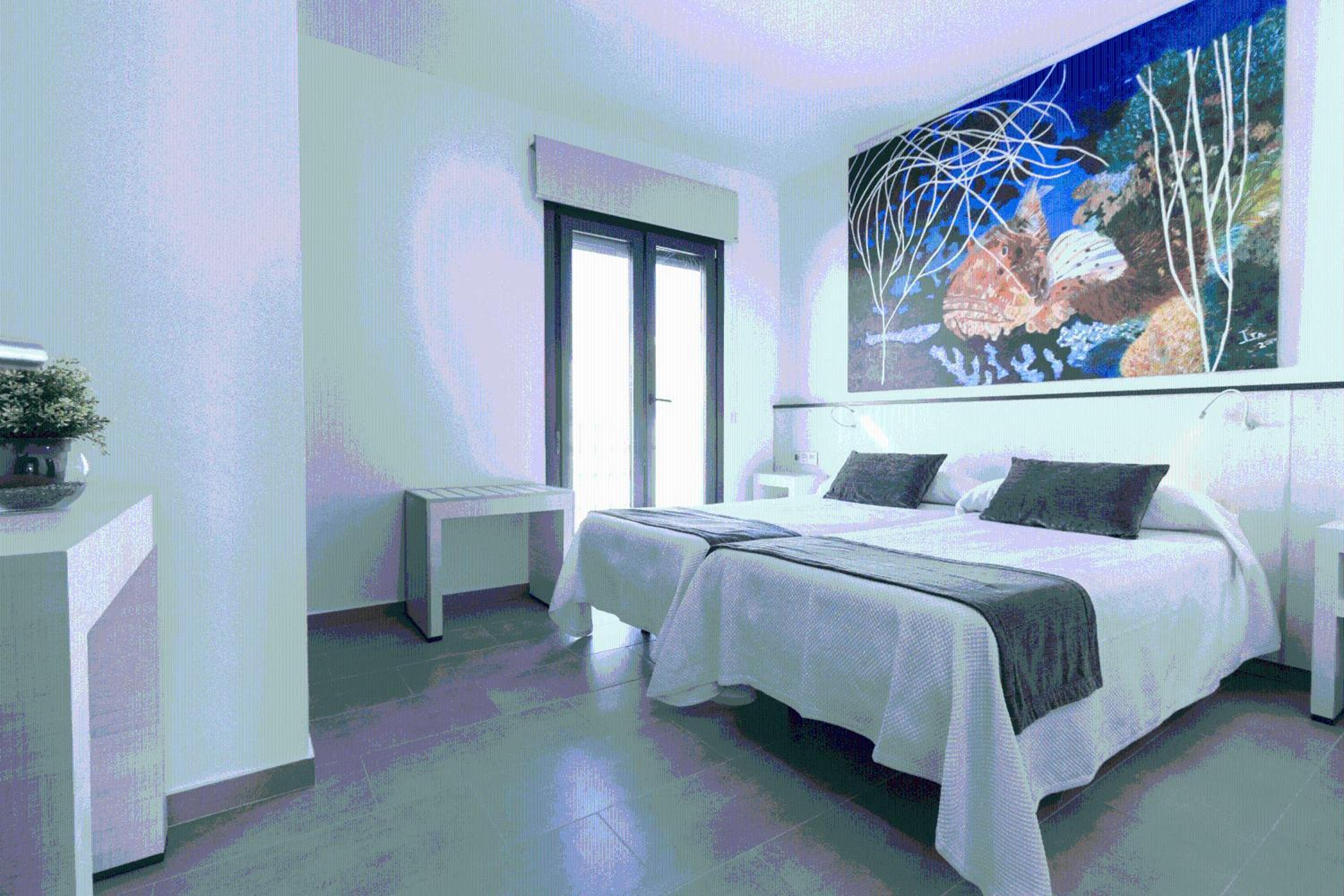 Hotel Hostal El Yunque - Image 1