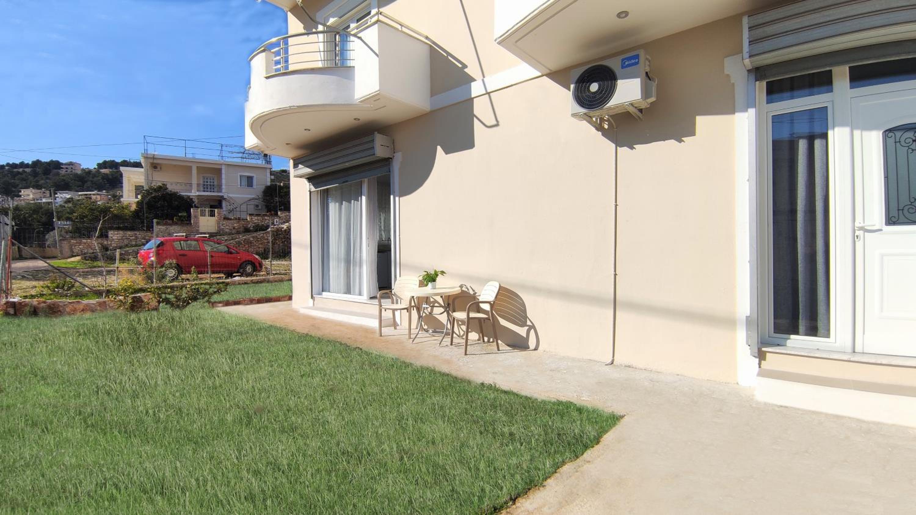 Ionia Apartments