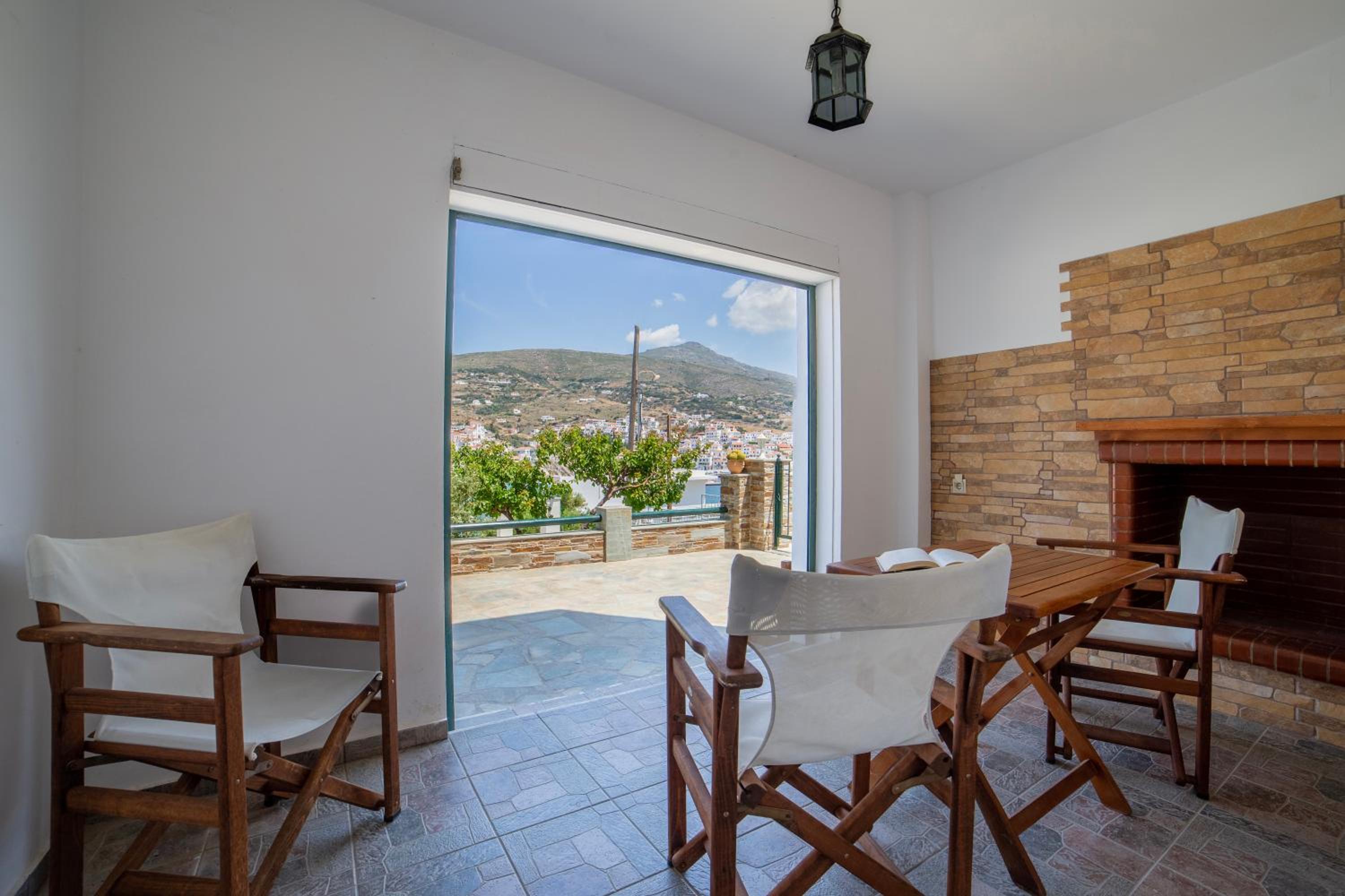 Photo 43