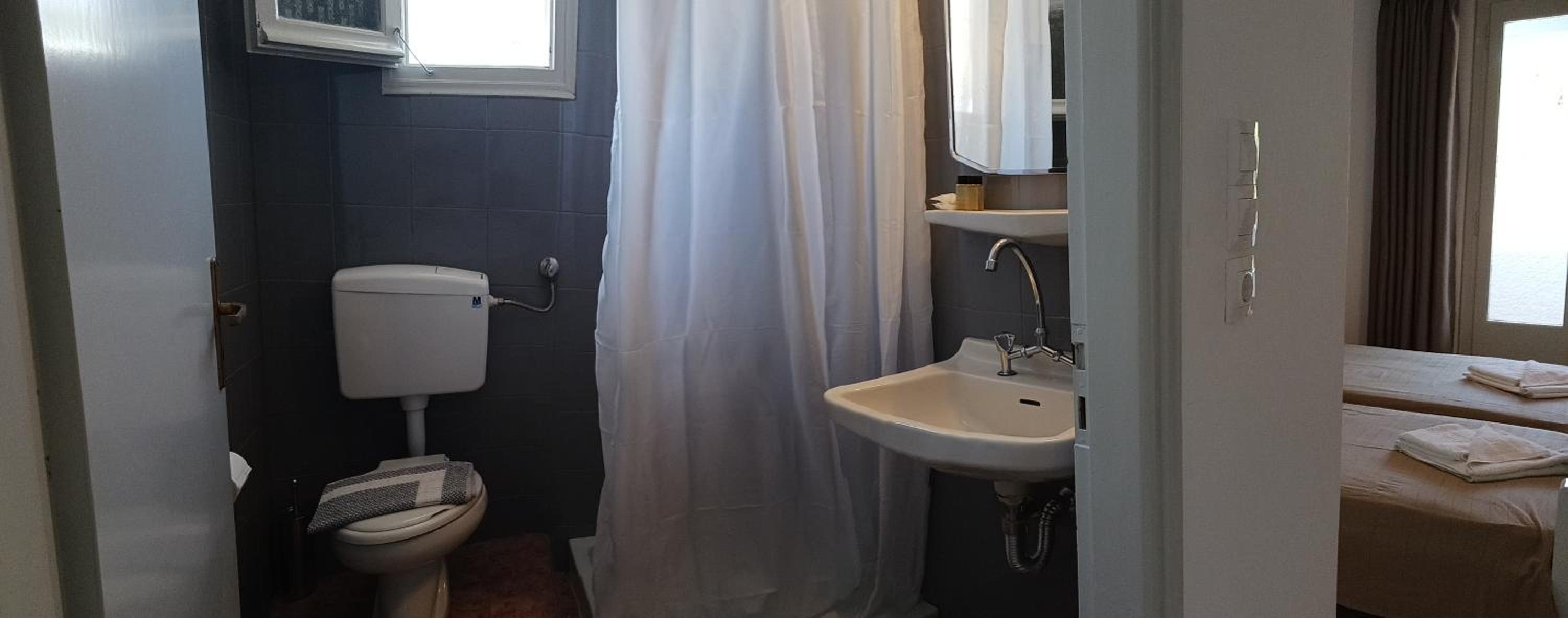 Photo 44